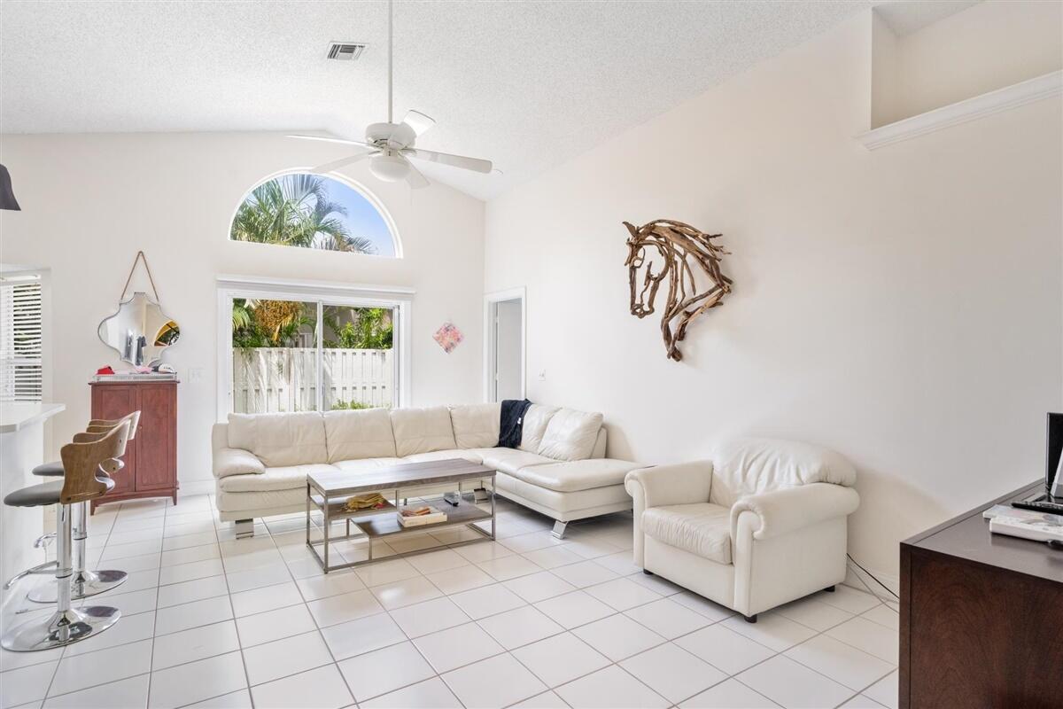 2606 Bedford Mews Drive