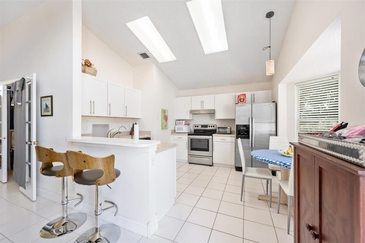 2606 Bedford Mews Drive