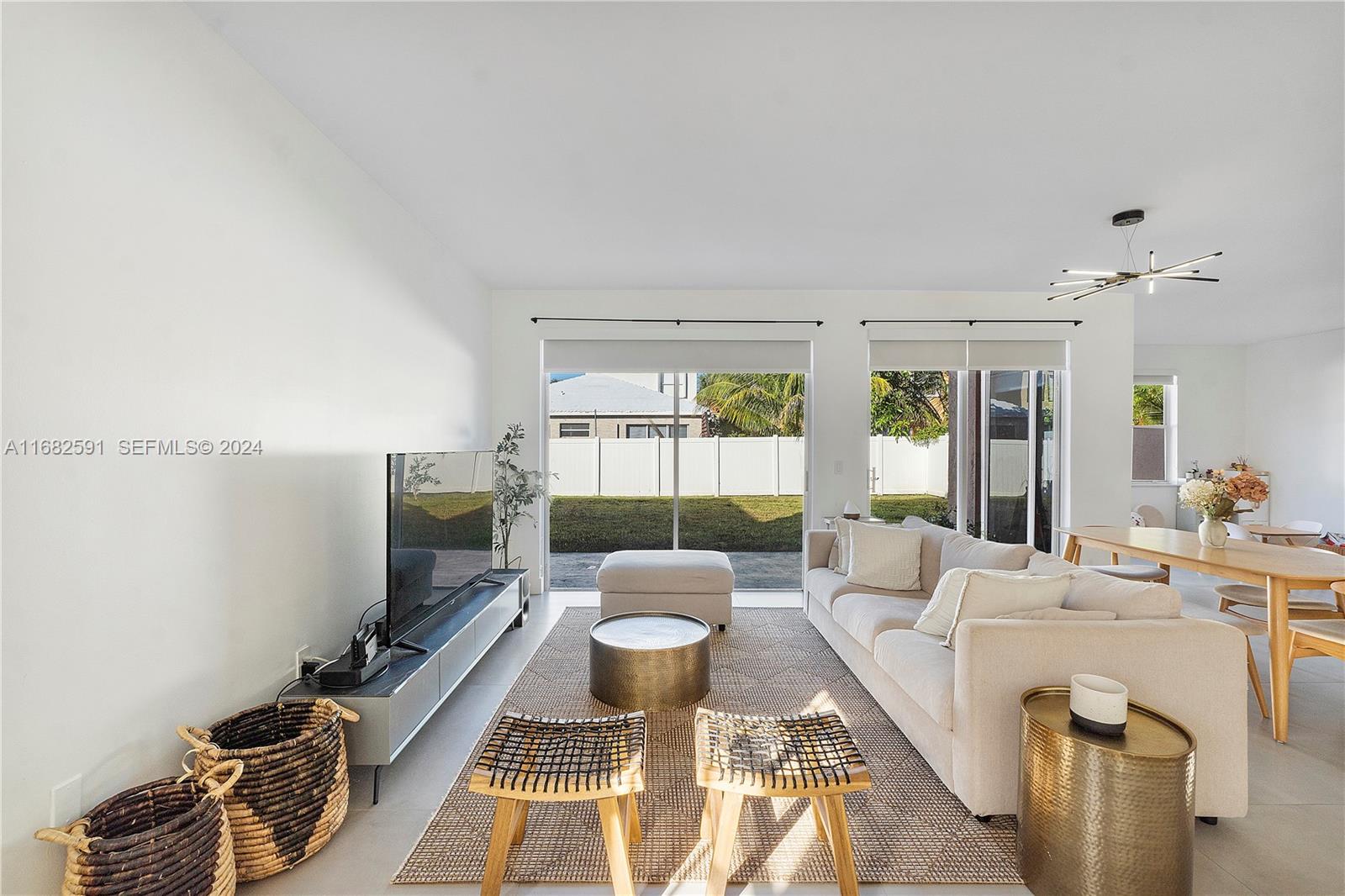 126 NW 152nd Avenue