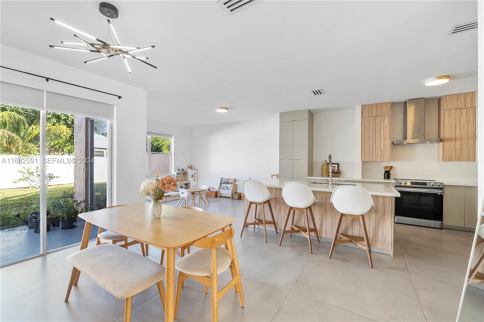126 NW 152nd Avenue