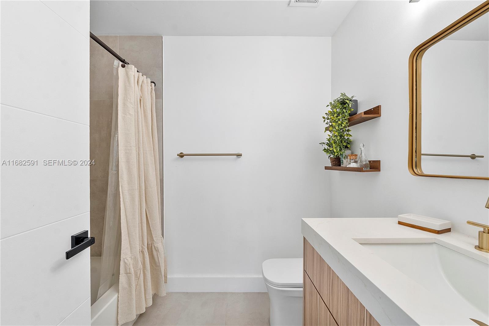 126 NW 152nd Avenue