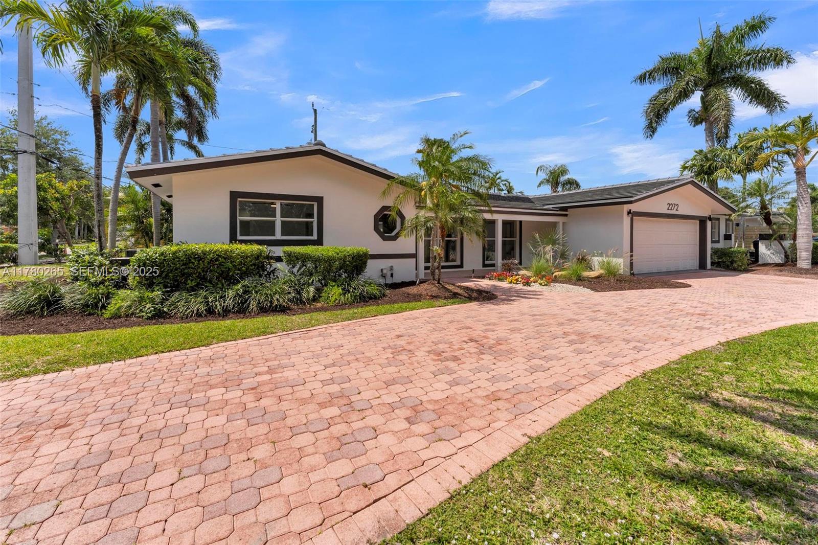 2272 NE 31st Street