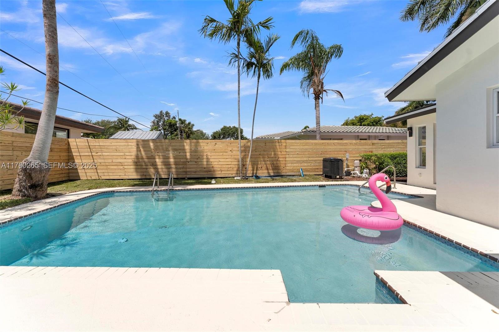 2272 NE 31st Street