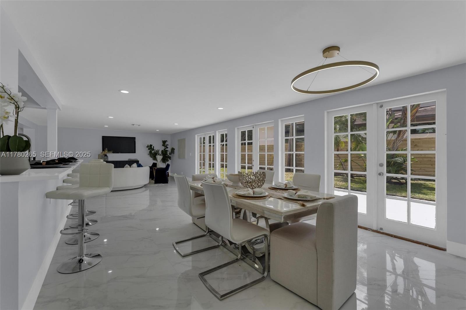 2272 NE 31st Street