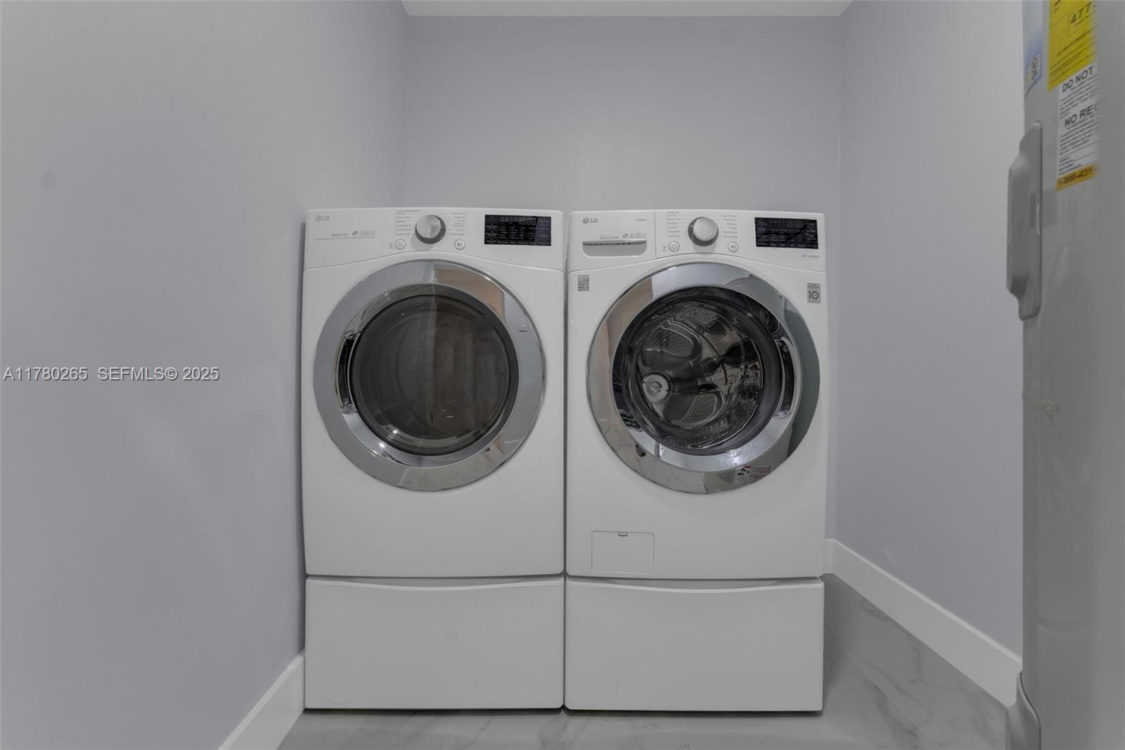 2272 NE 31st Street