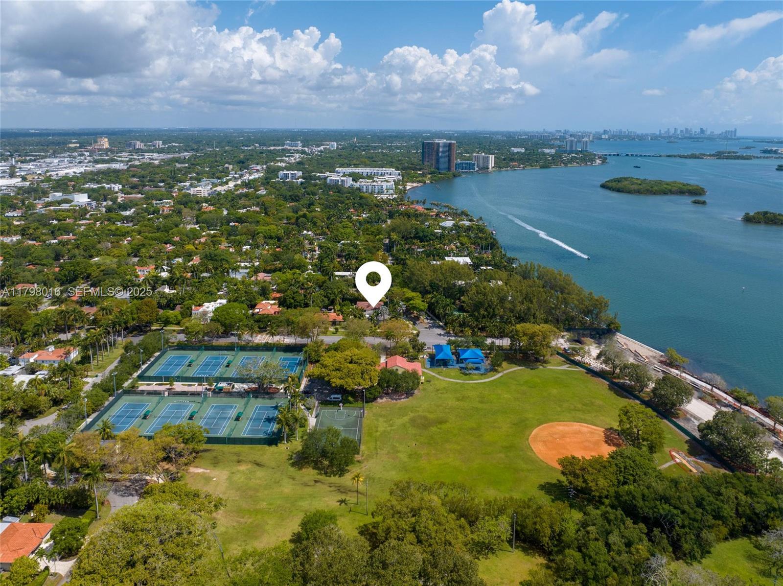 5550 N Bayshore Drive