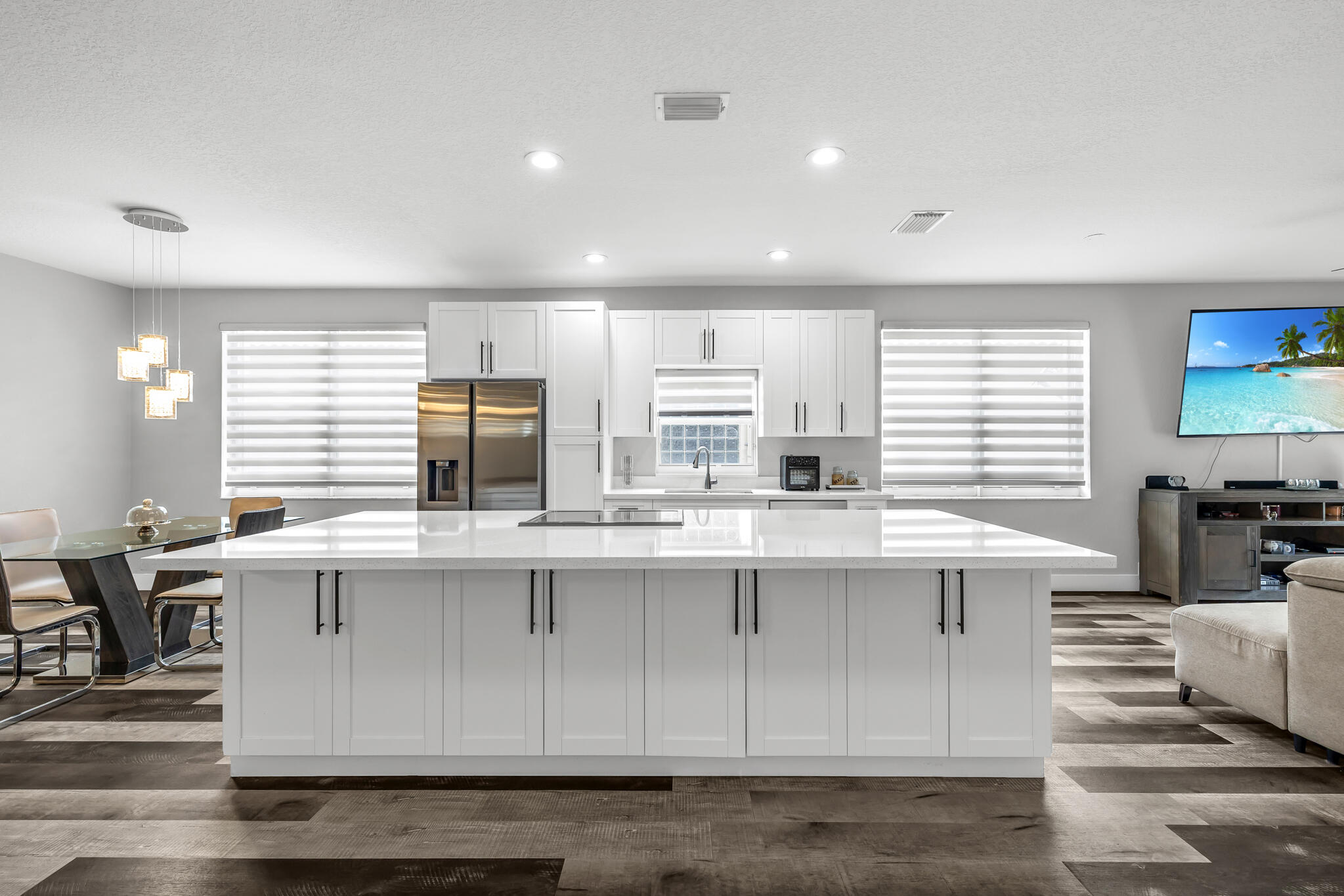 4907 Pelican Manor