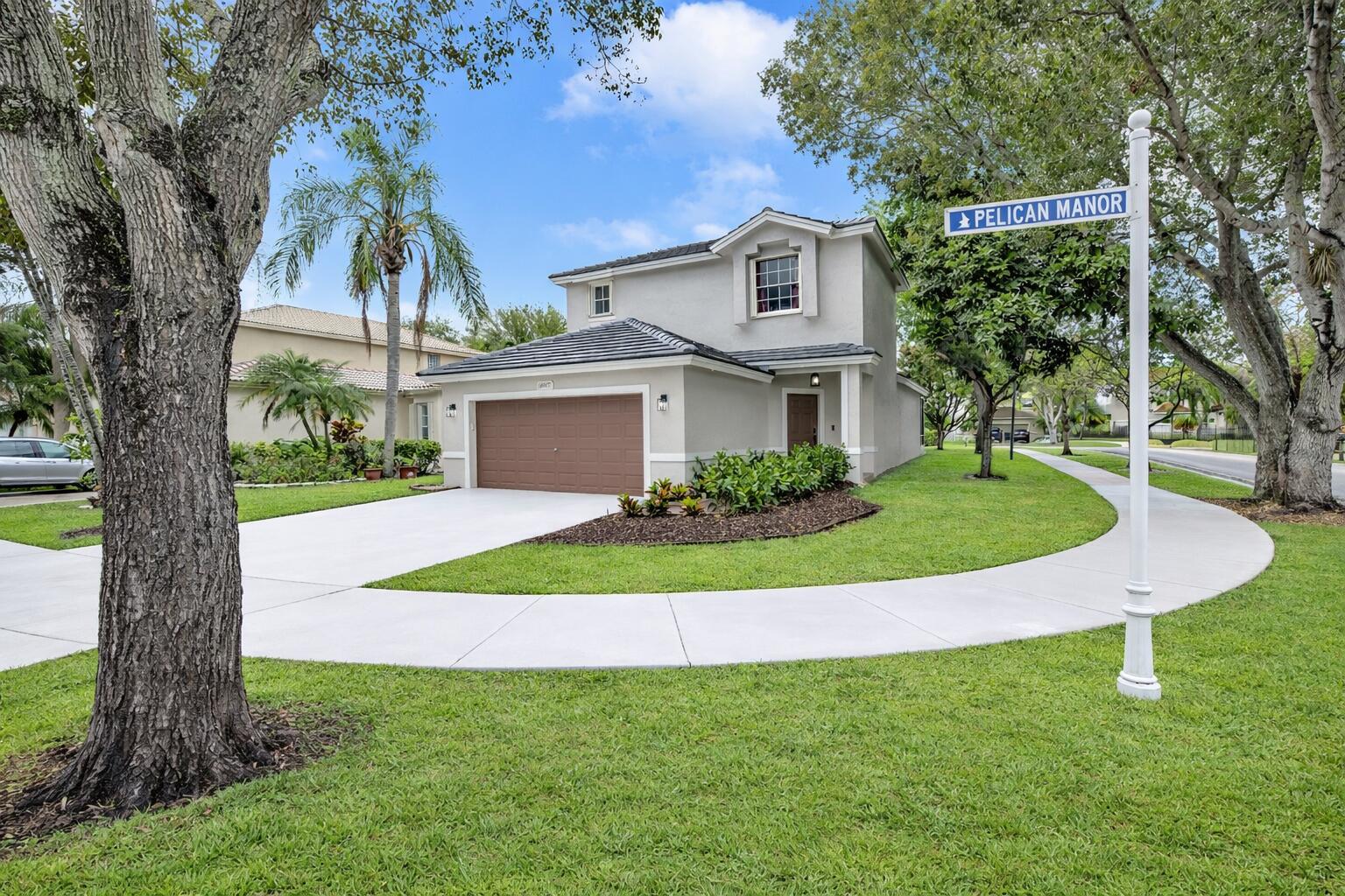 4907 Pelican Manor