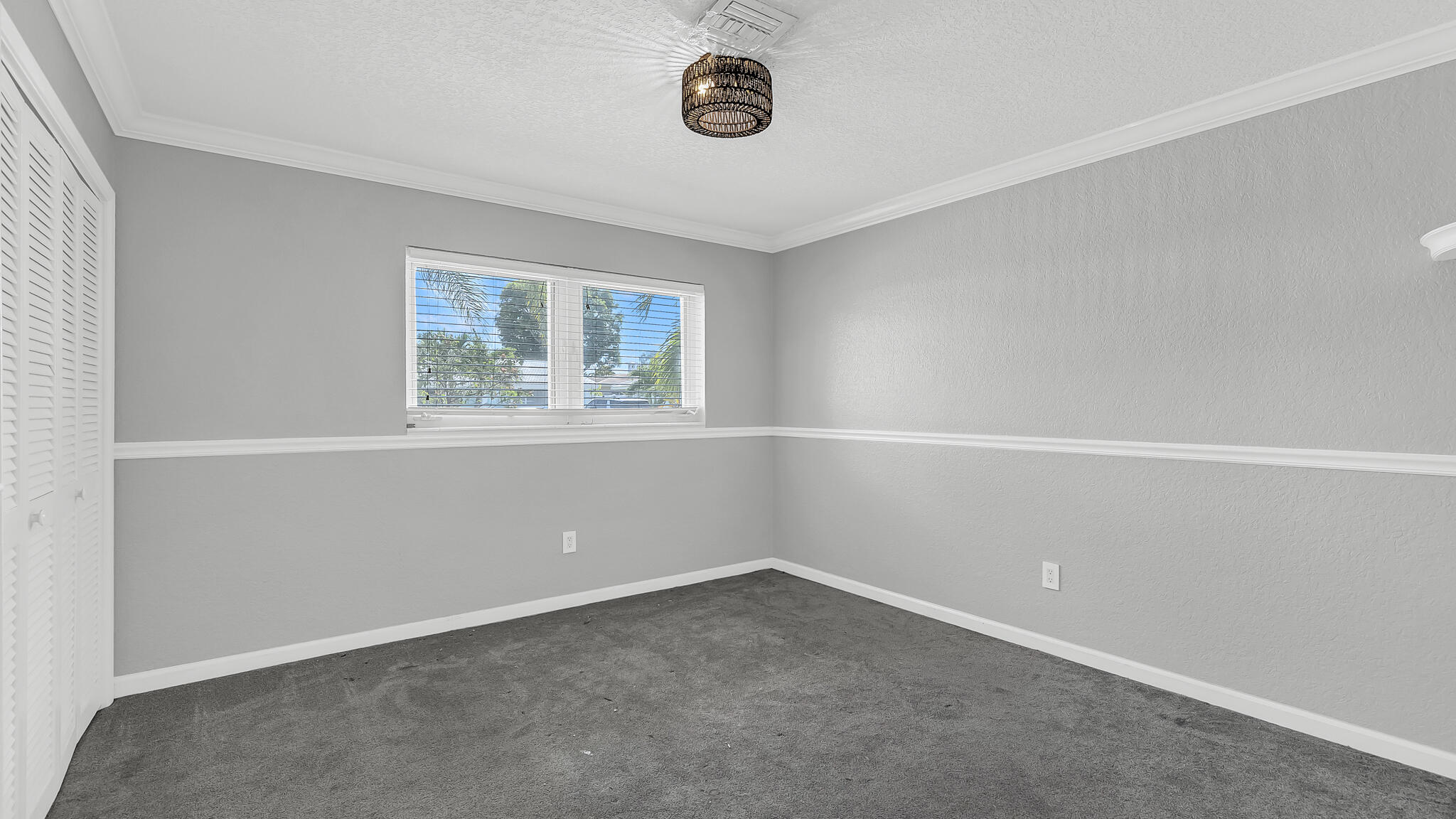 2241 NE 33rd Street