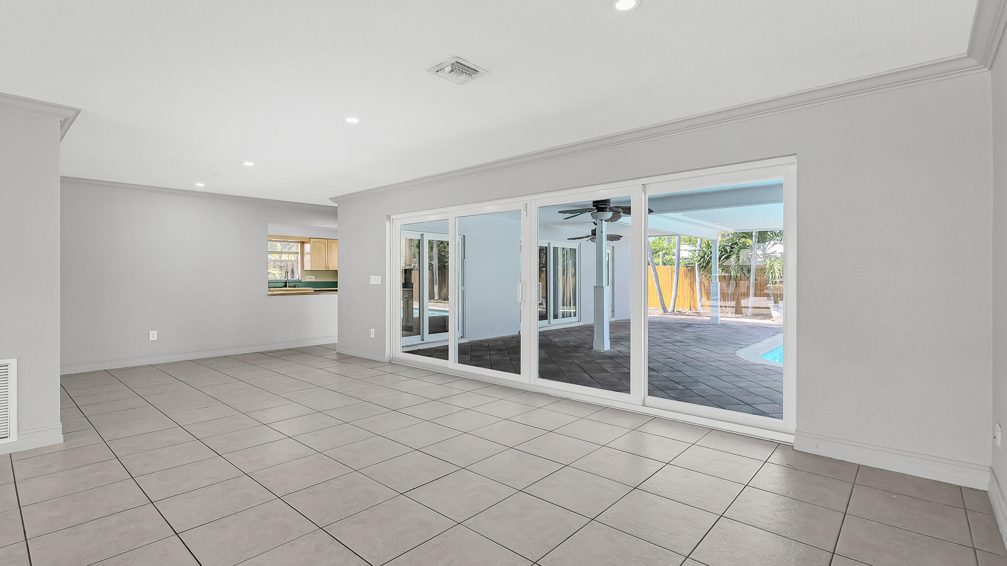 2241 NE 33rd Street