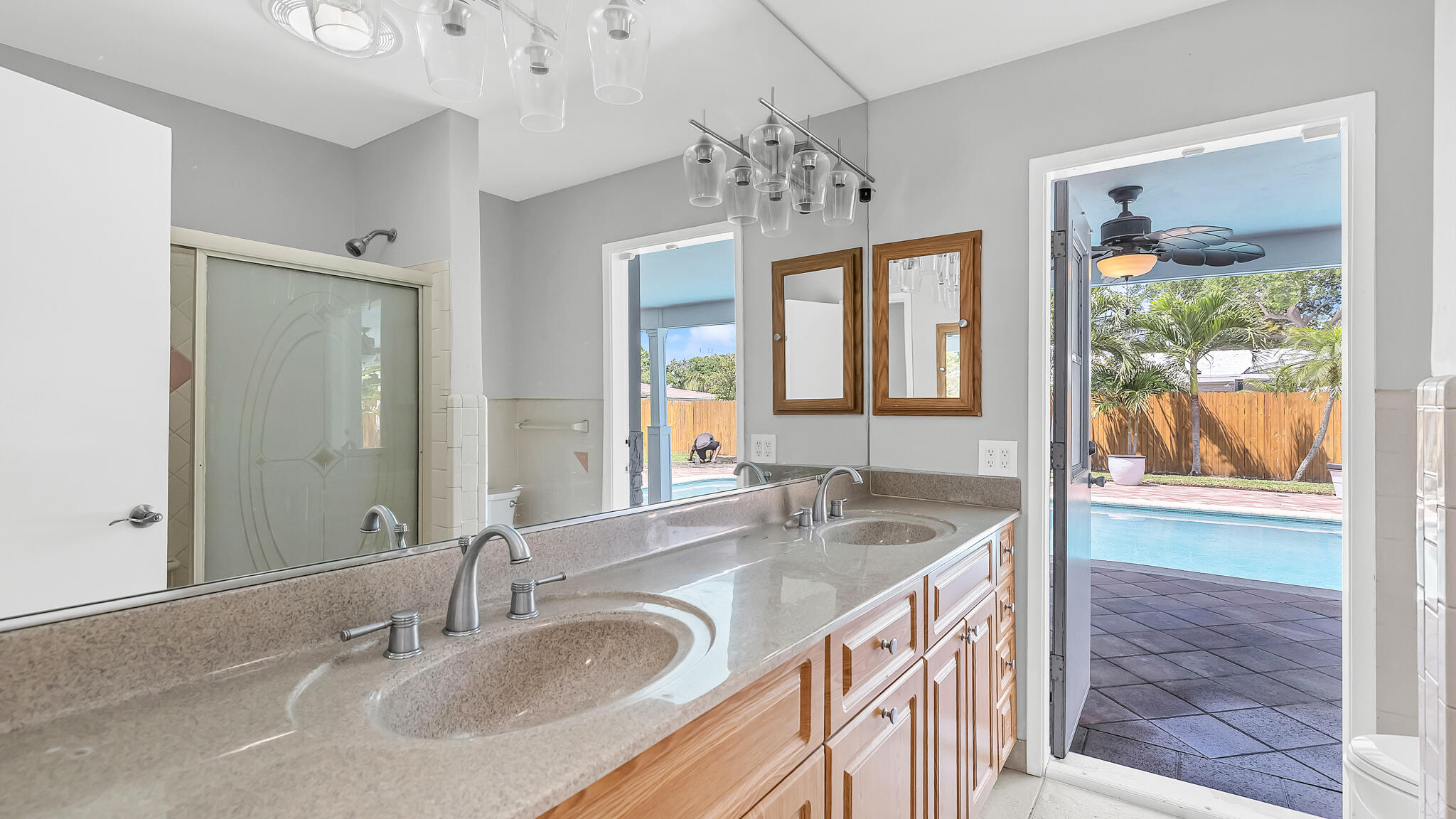 2241 NE 33rd Street
