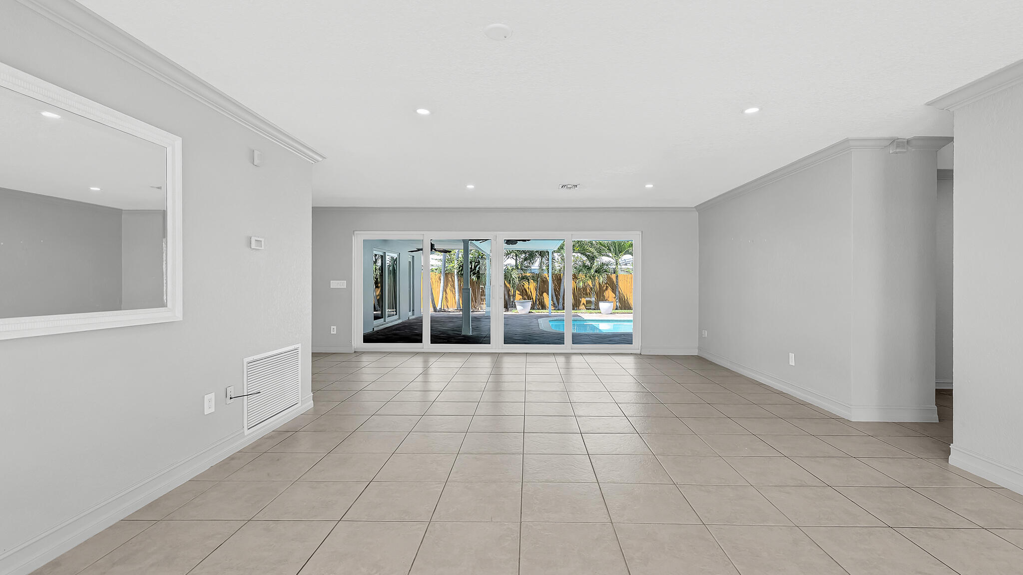 2241 NE 33rd Street