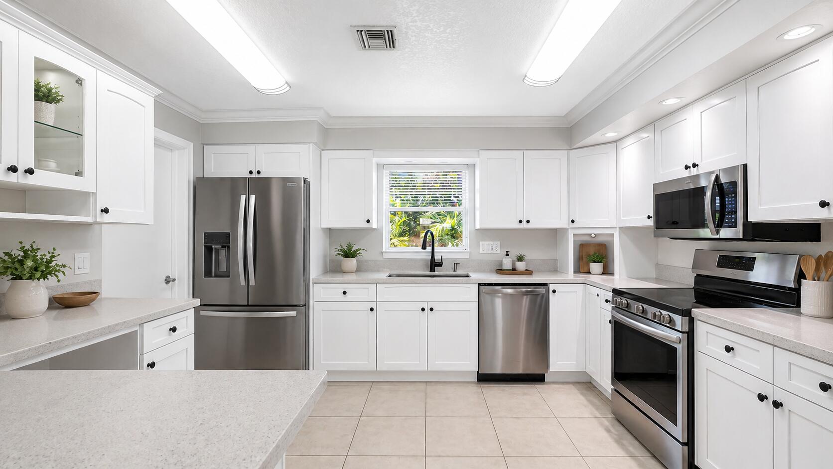2241 NE 33rd Street