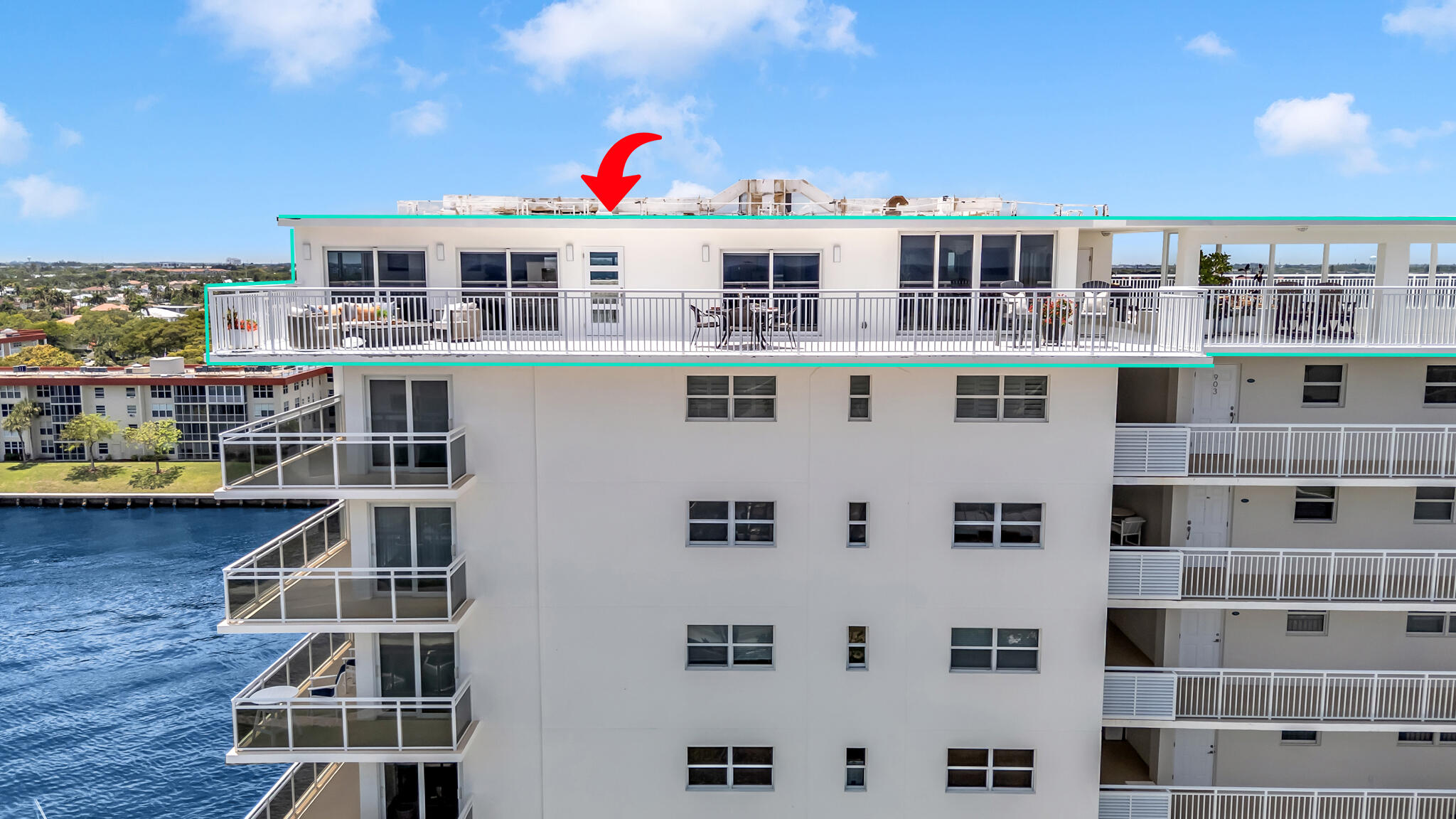 1160 Hillsboro Mile