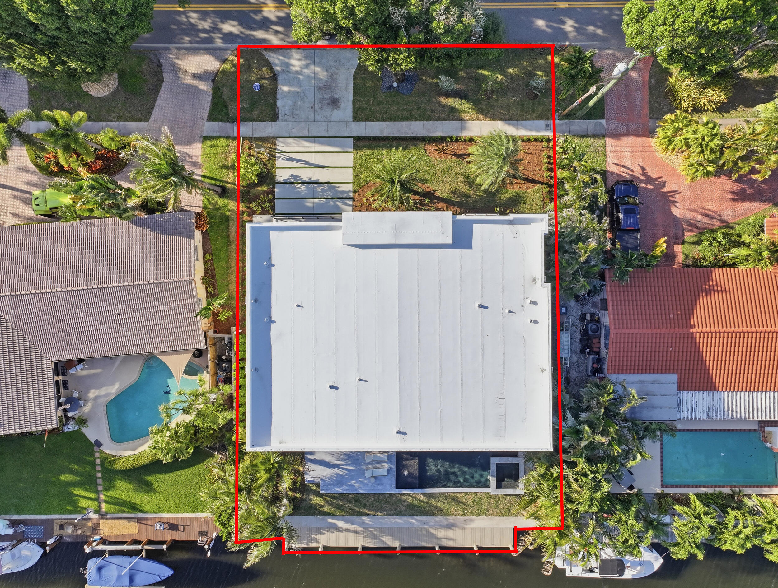 2360 NE 49th Street
