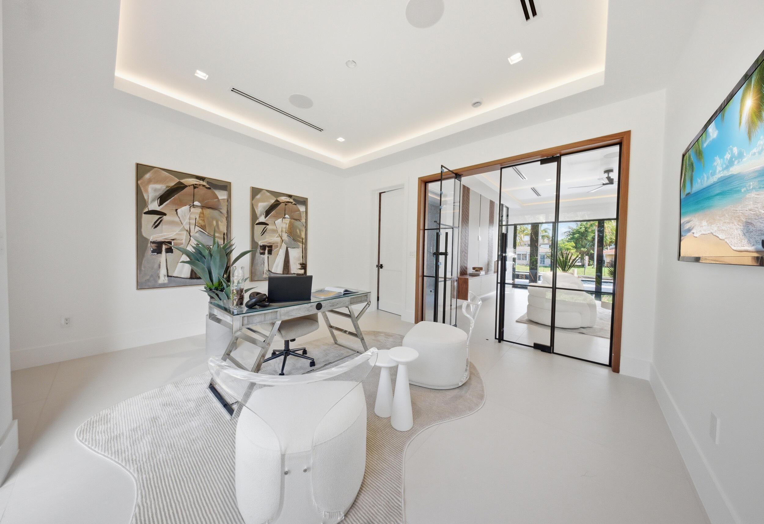 2360 NE 49th Street