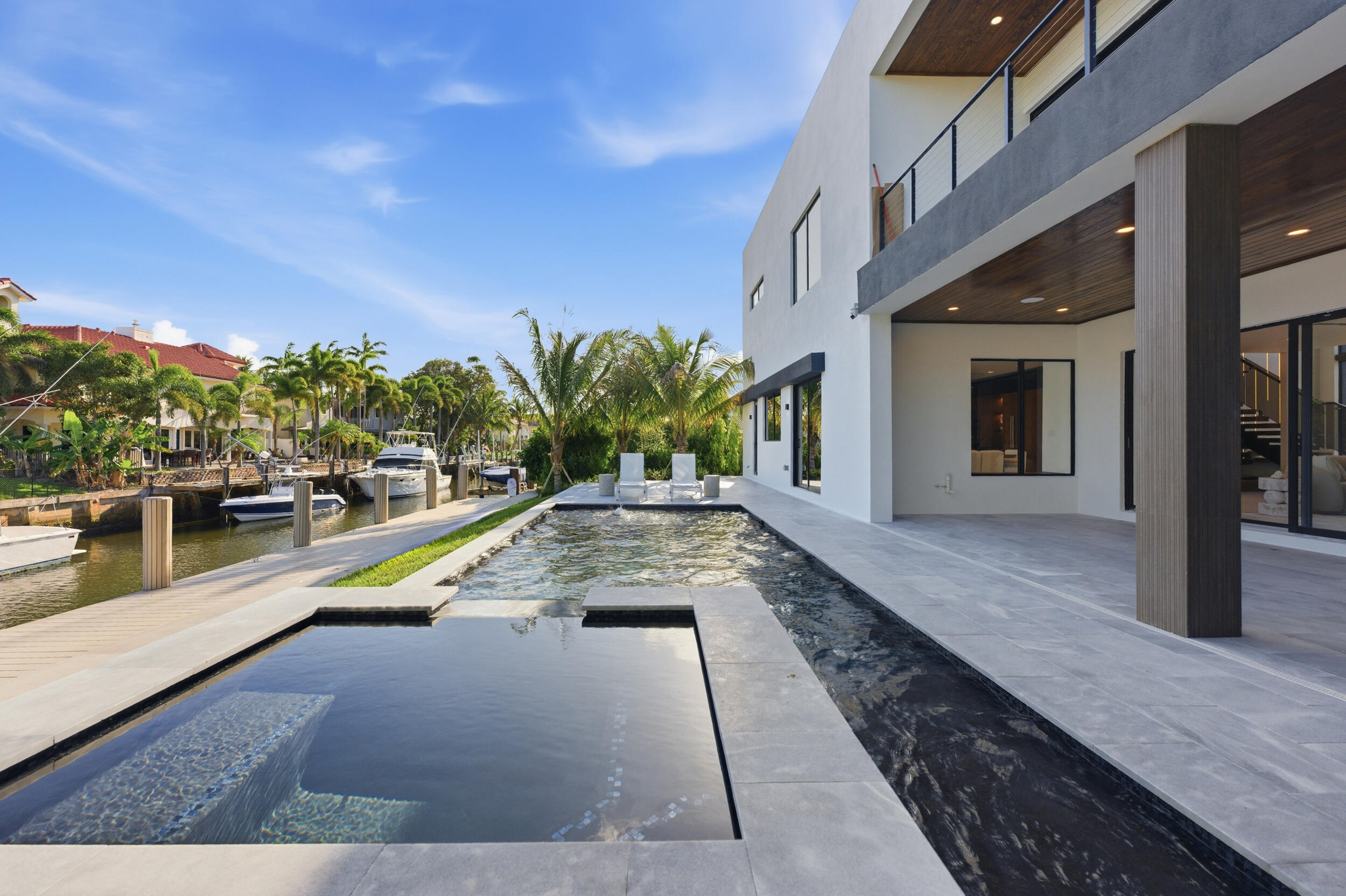 2360 NE 49th Street
