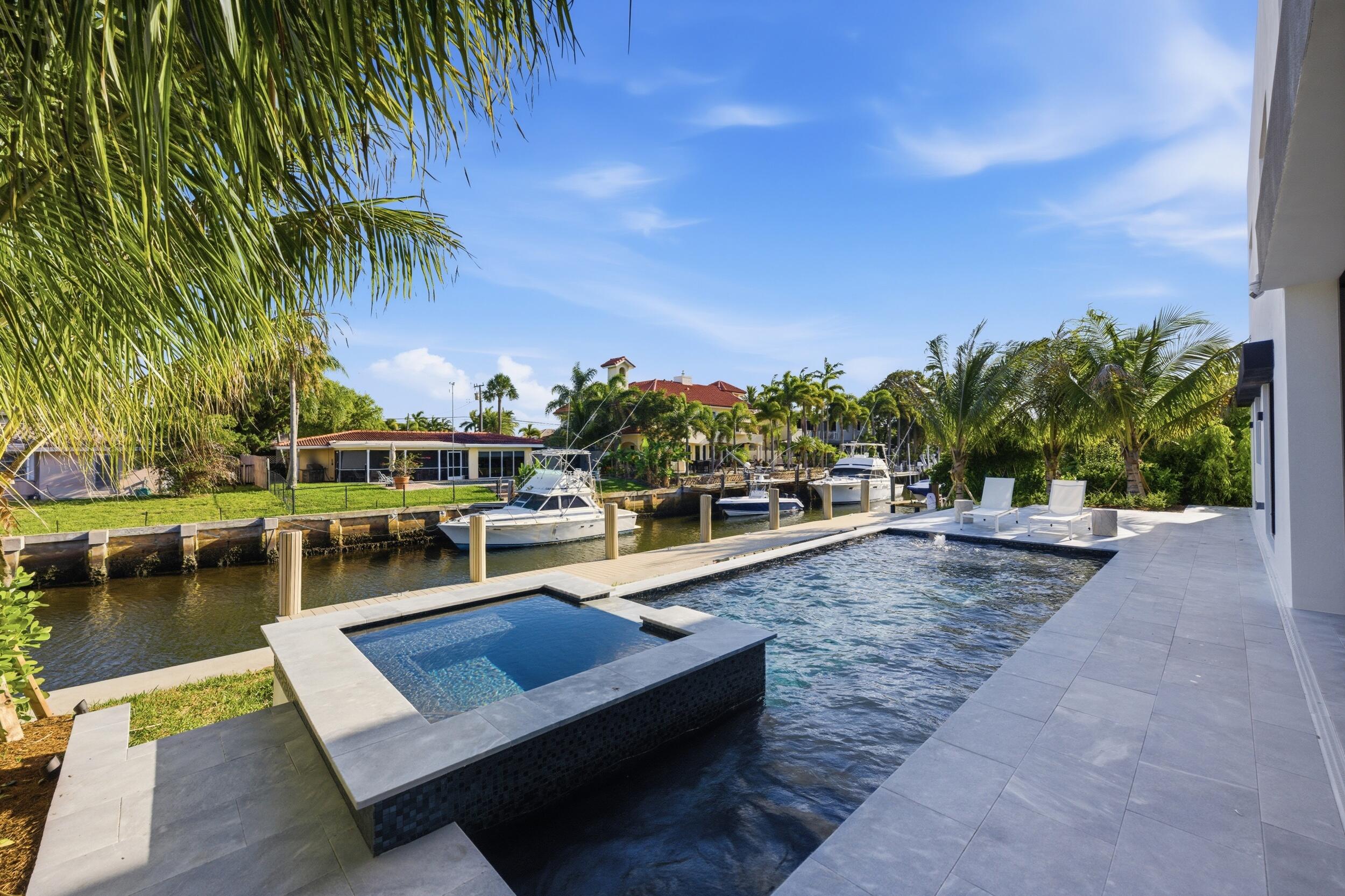 2360 NE 49th Street