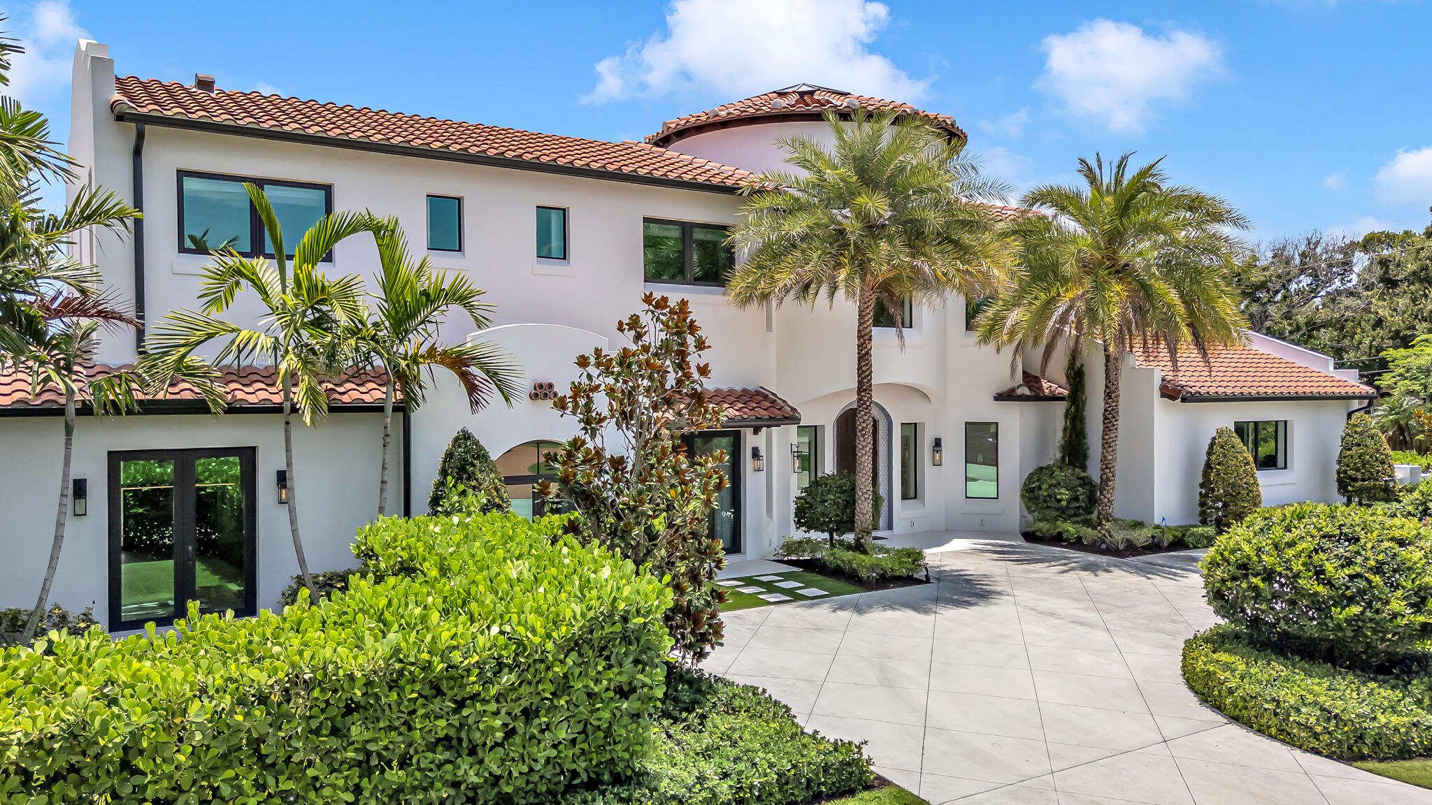 2300 NE 34th Court