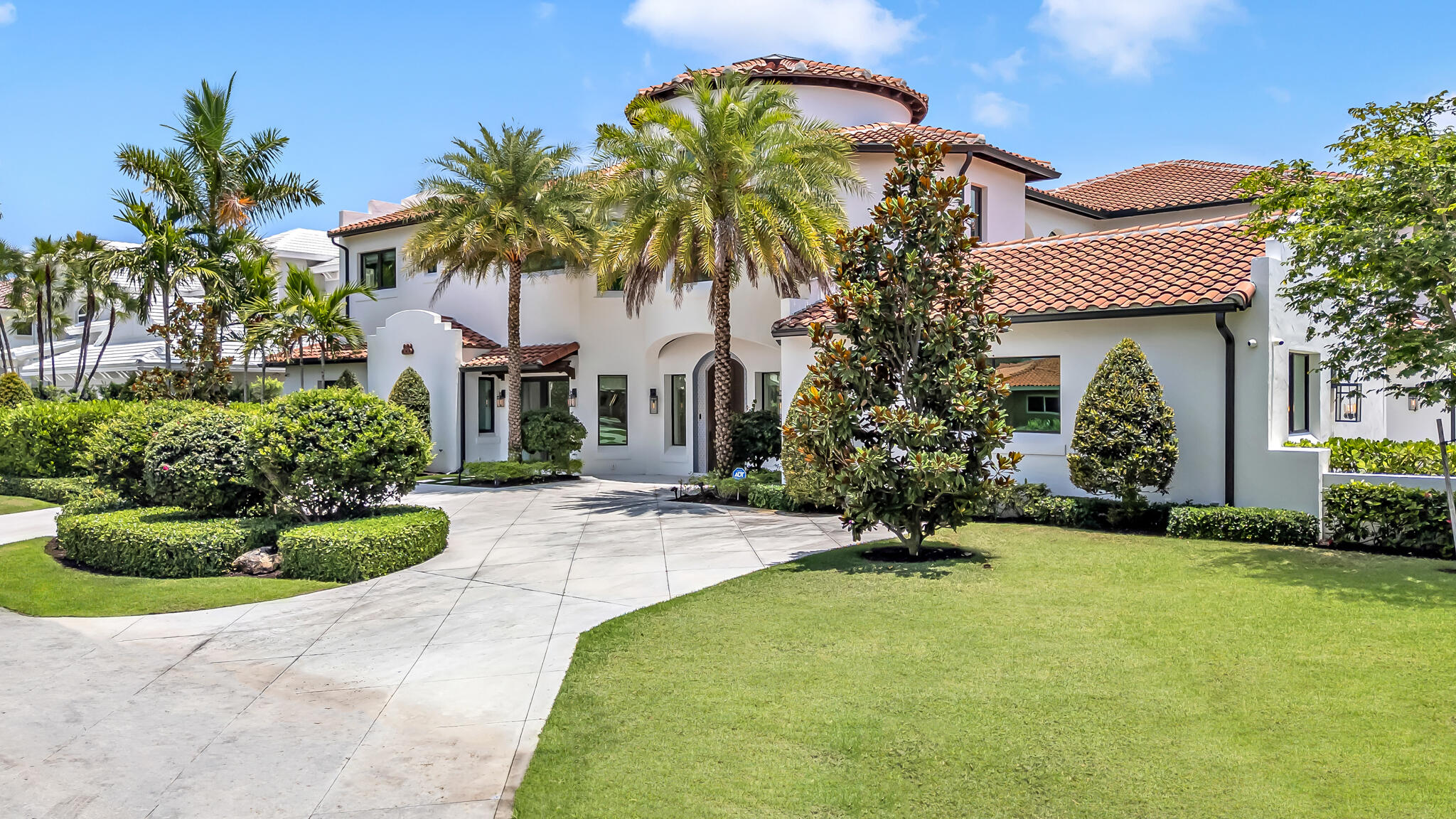 2300 NE 34th Court