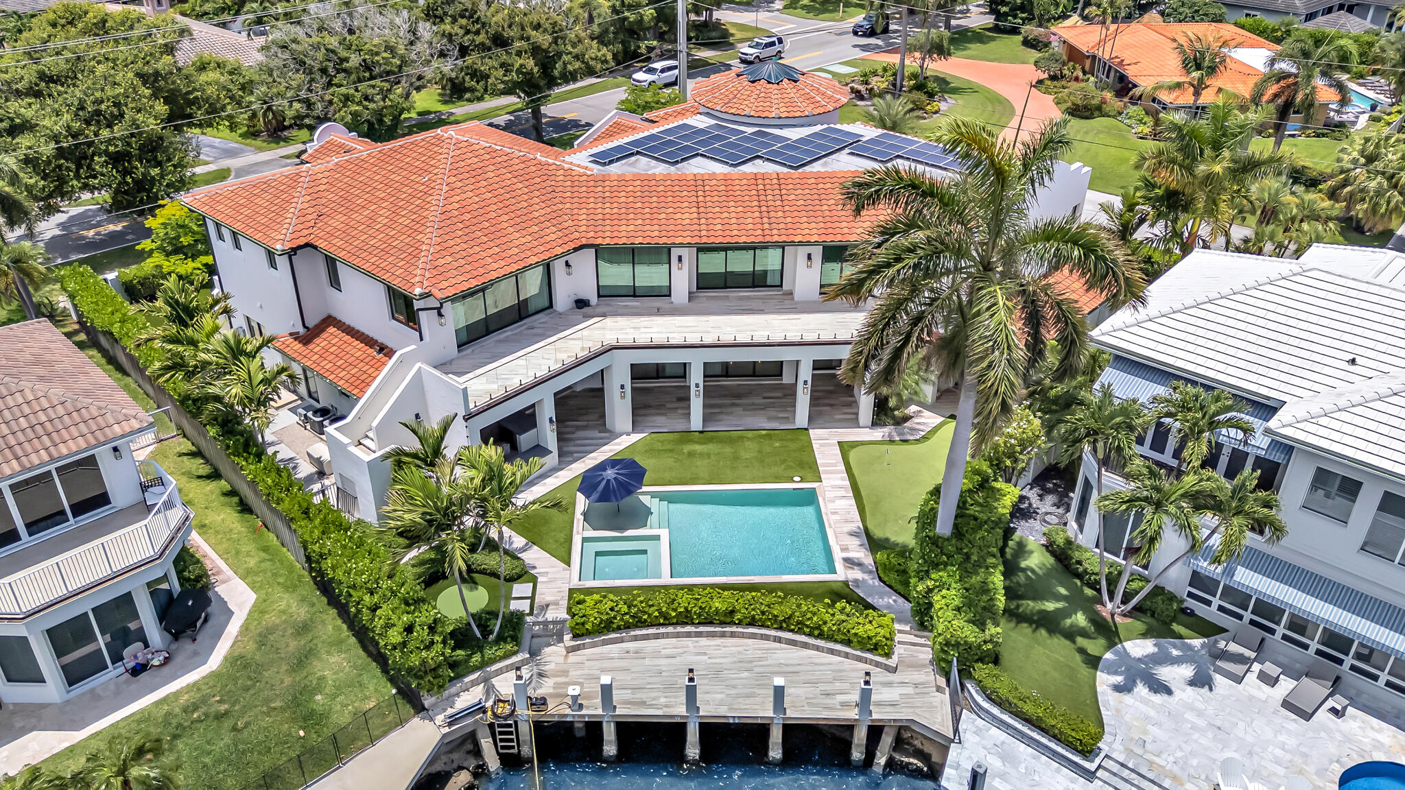 2300 NE 34th Court