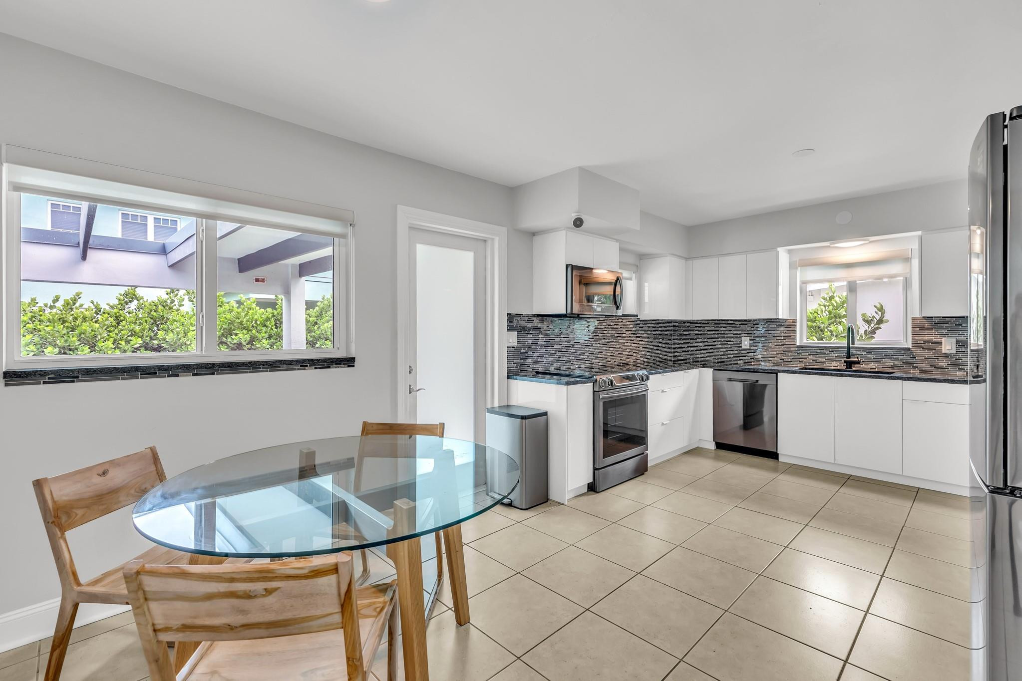 2812 NE 27th Street