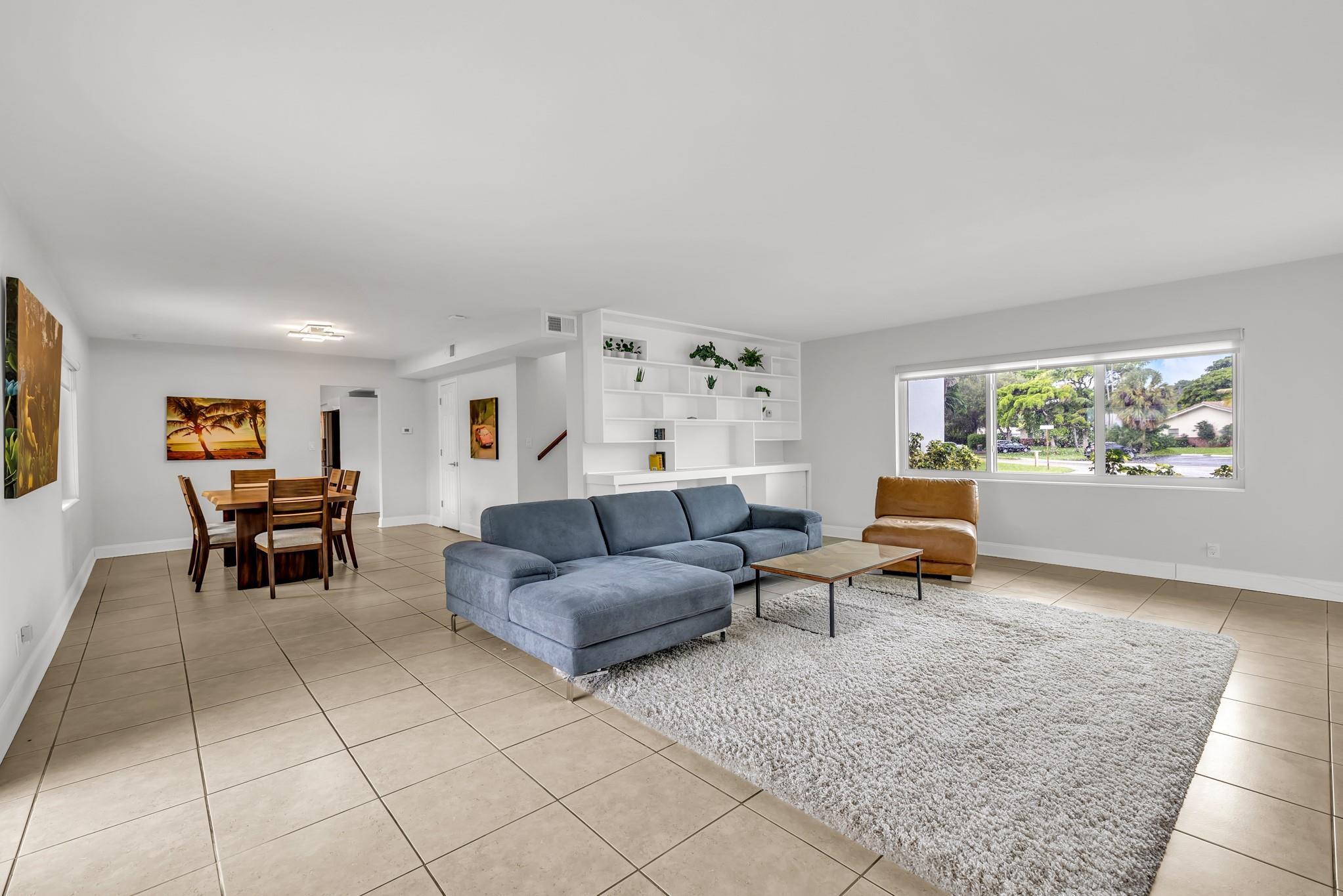 2812 NE 27th Street