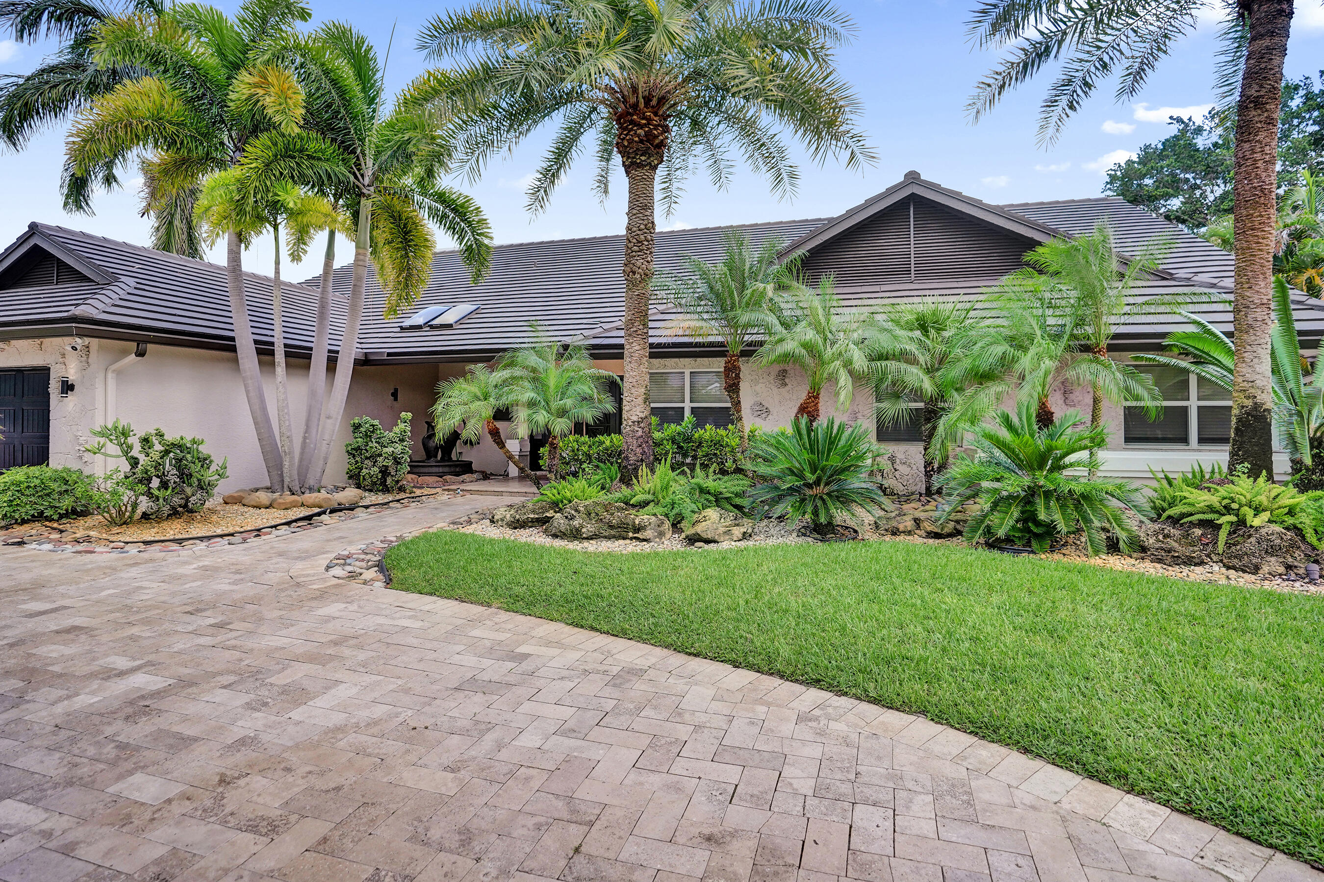 10630 Boca Woods Lane