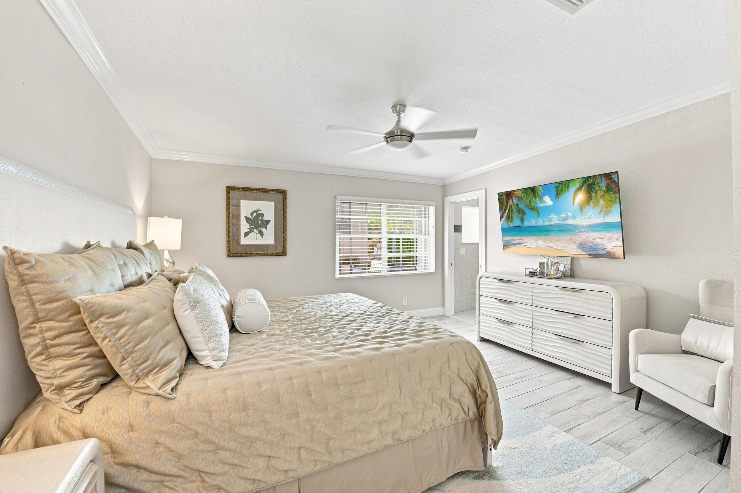 2511 NE 20th Avenue