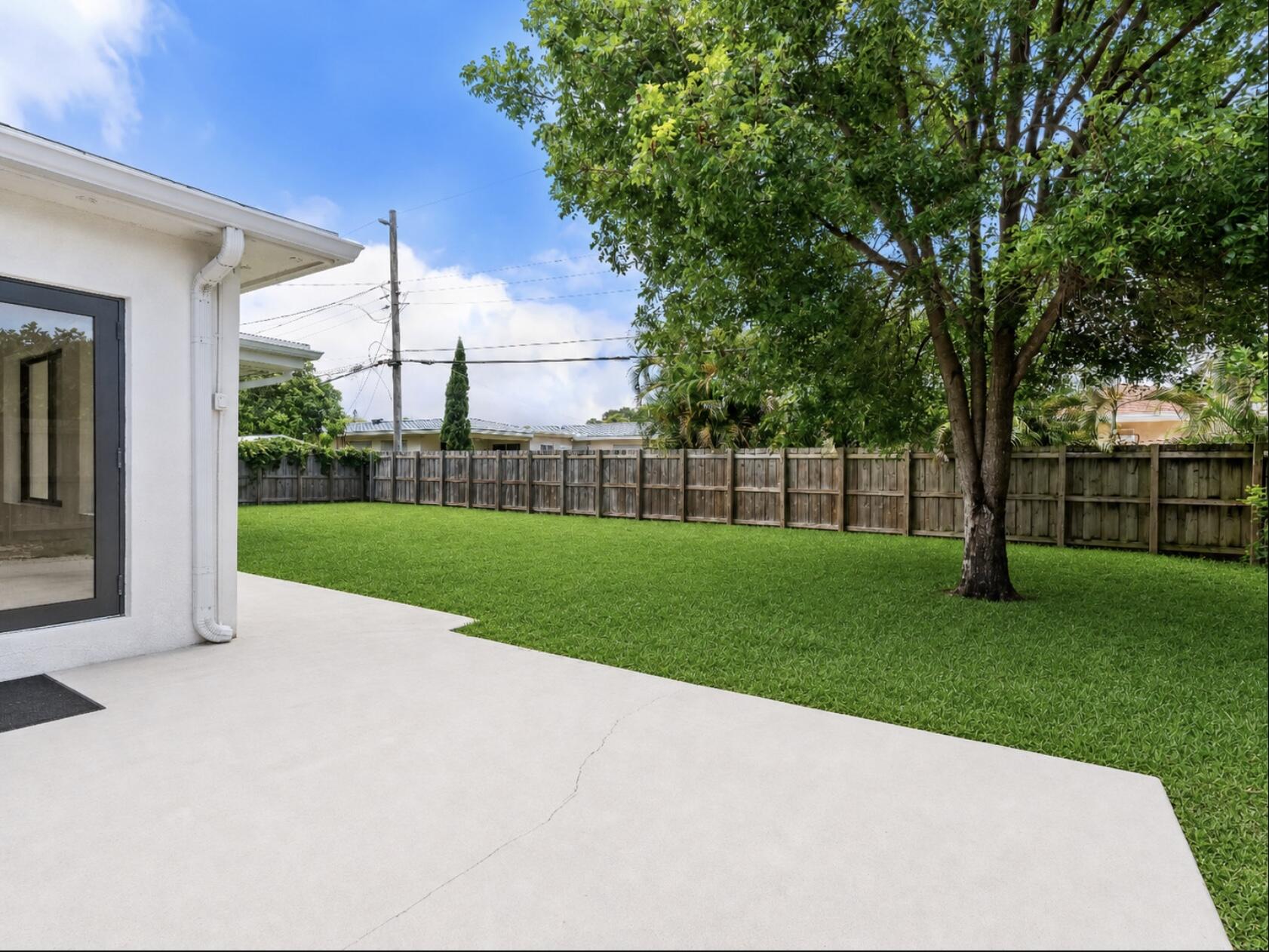 909 SE 14TH Drive