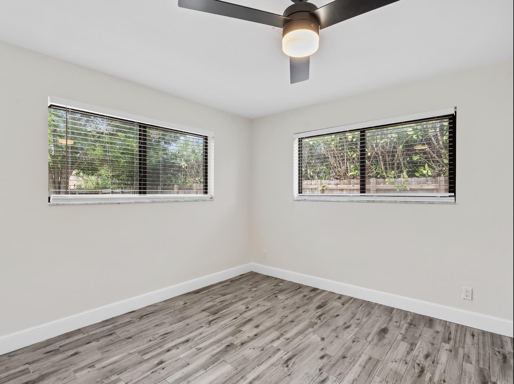 909 SE 14TH Drive