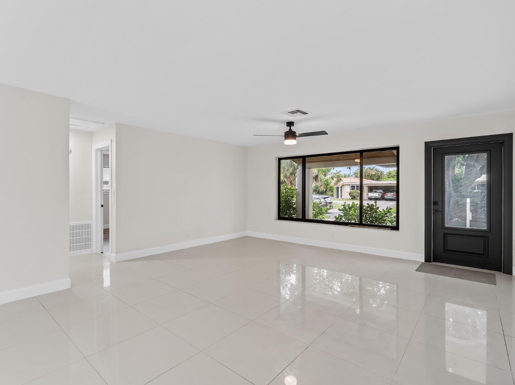 909 SE 14TH Drive