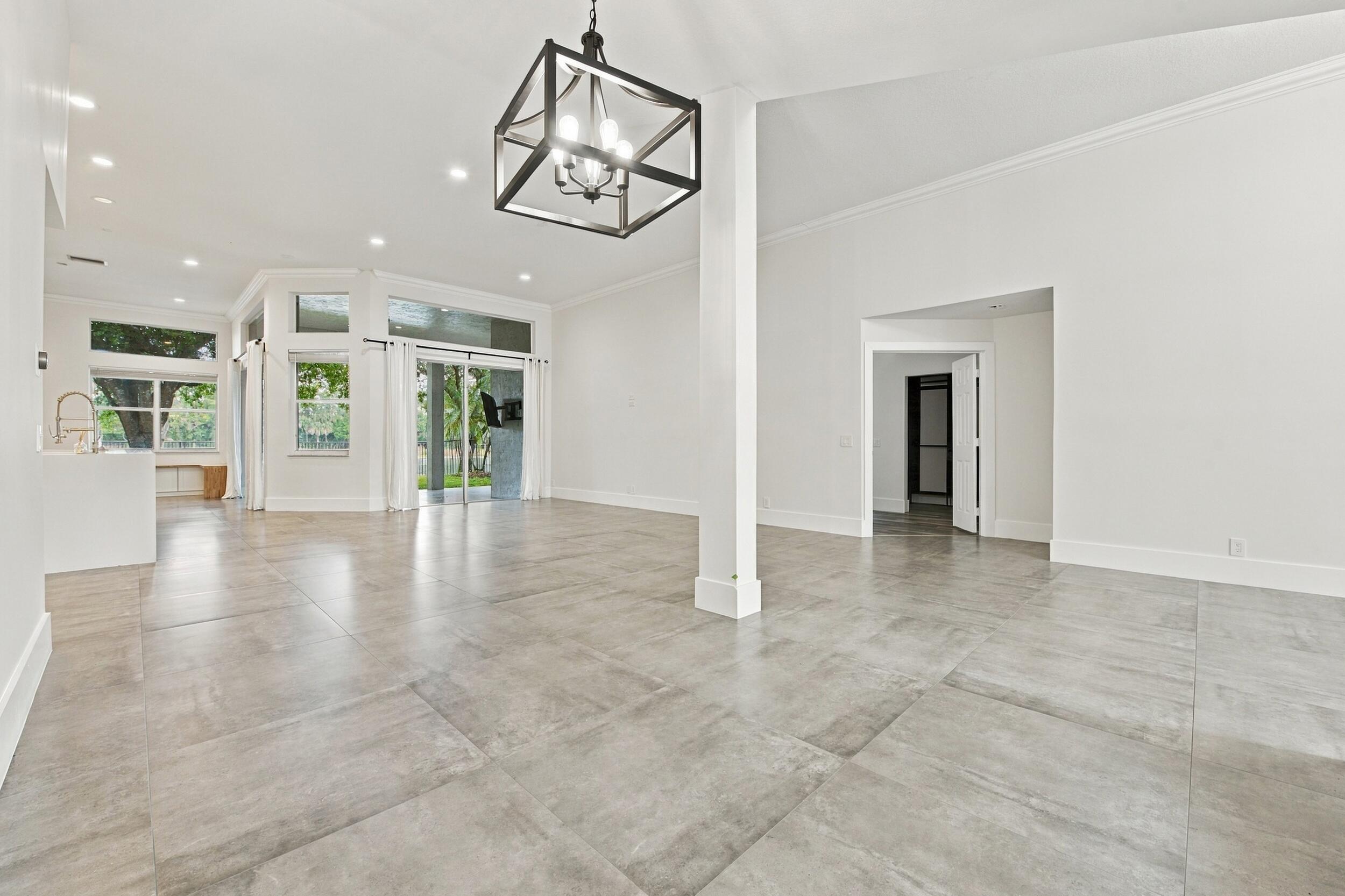 2559 Jardin Lane