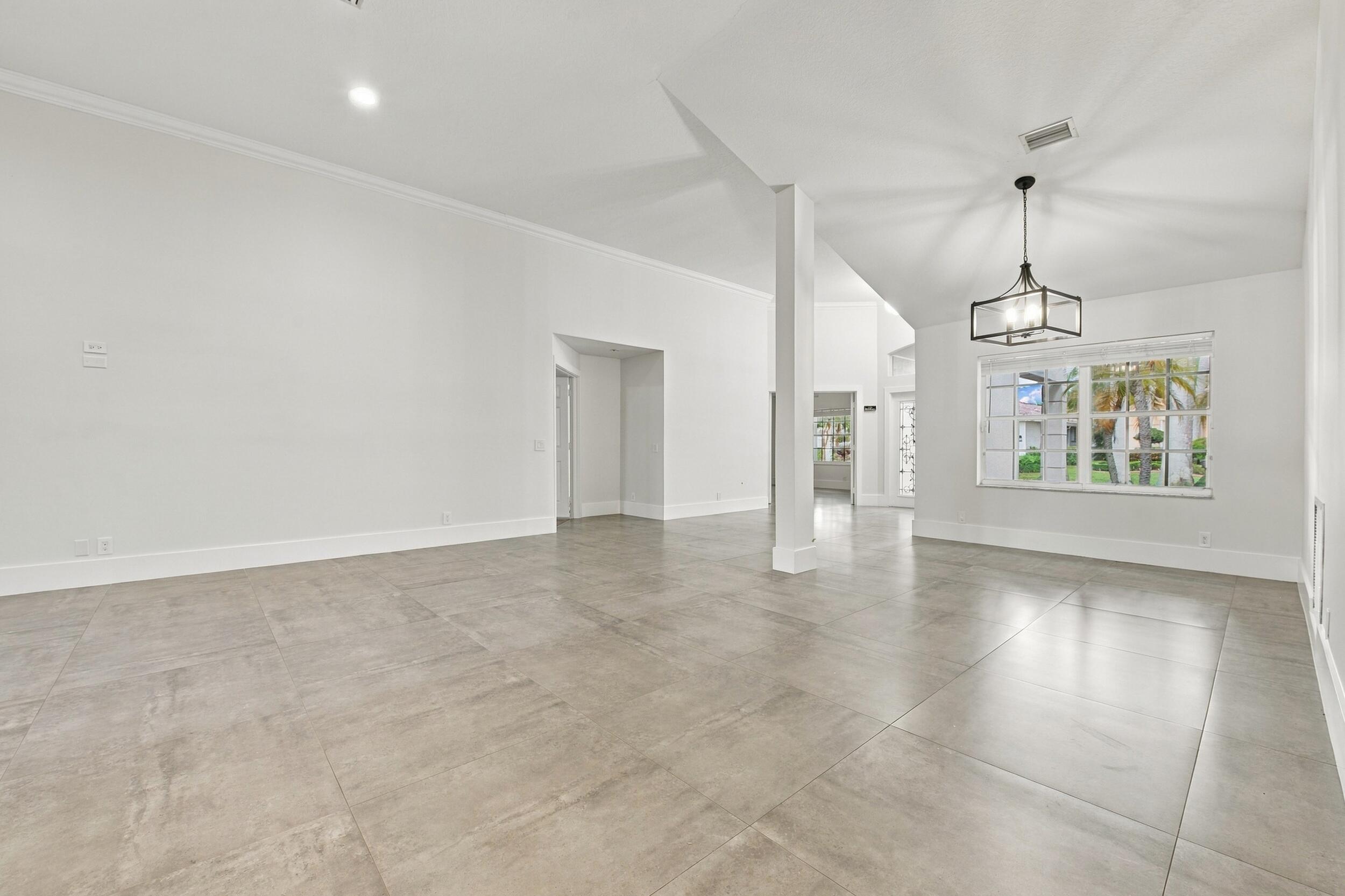 2559 Jardin Lane