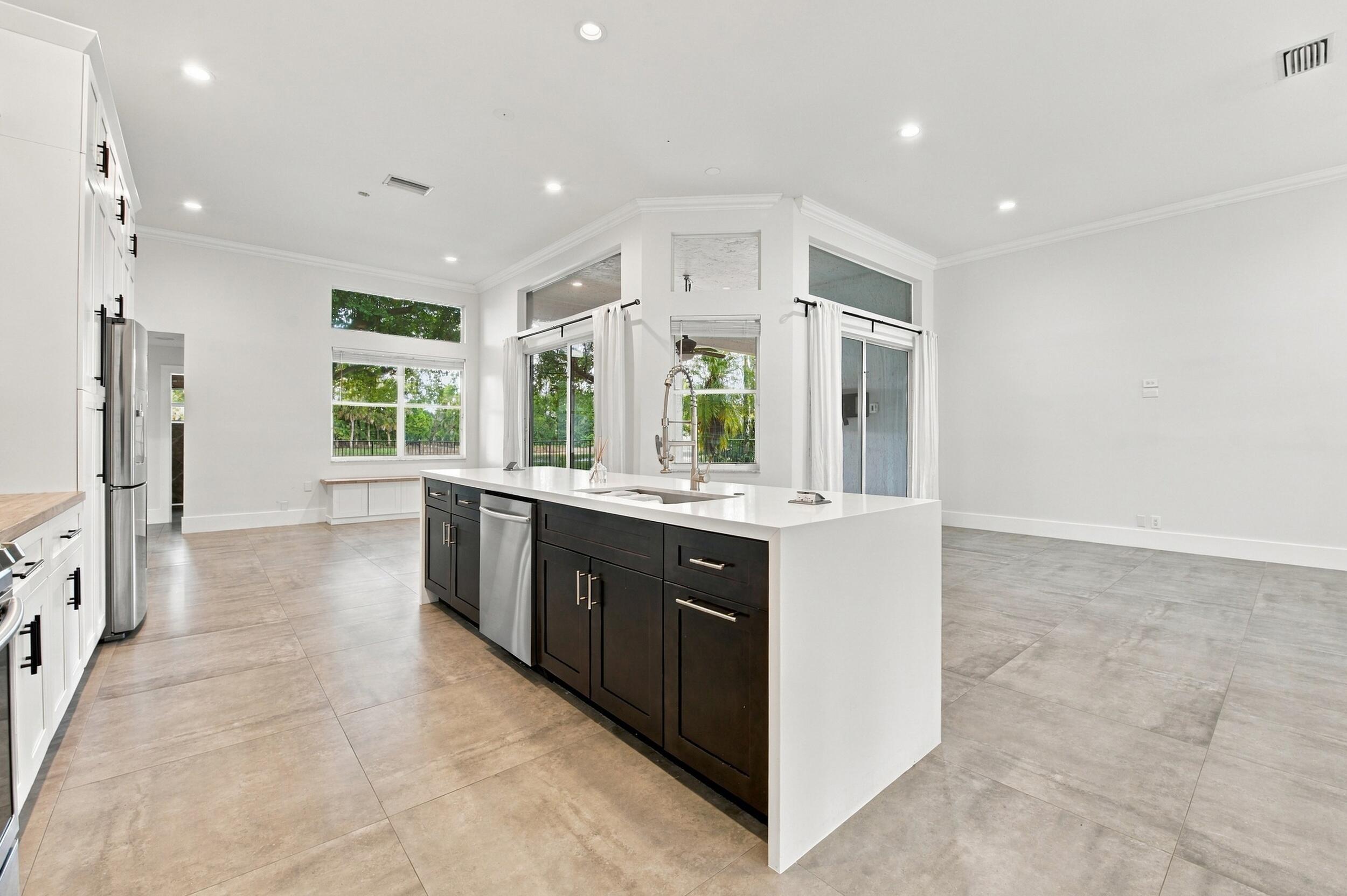 2559 Jardin Lane