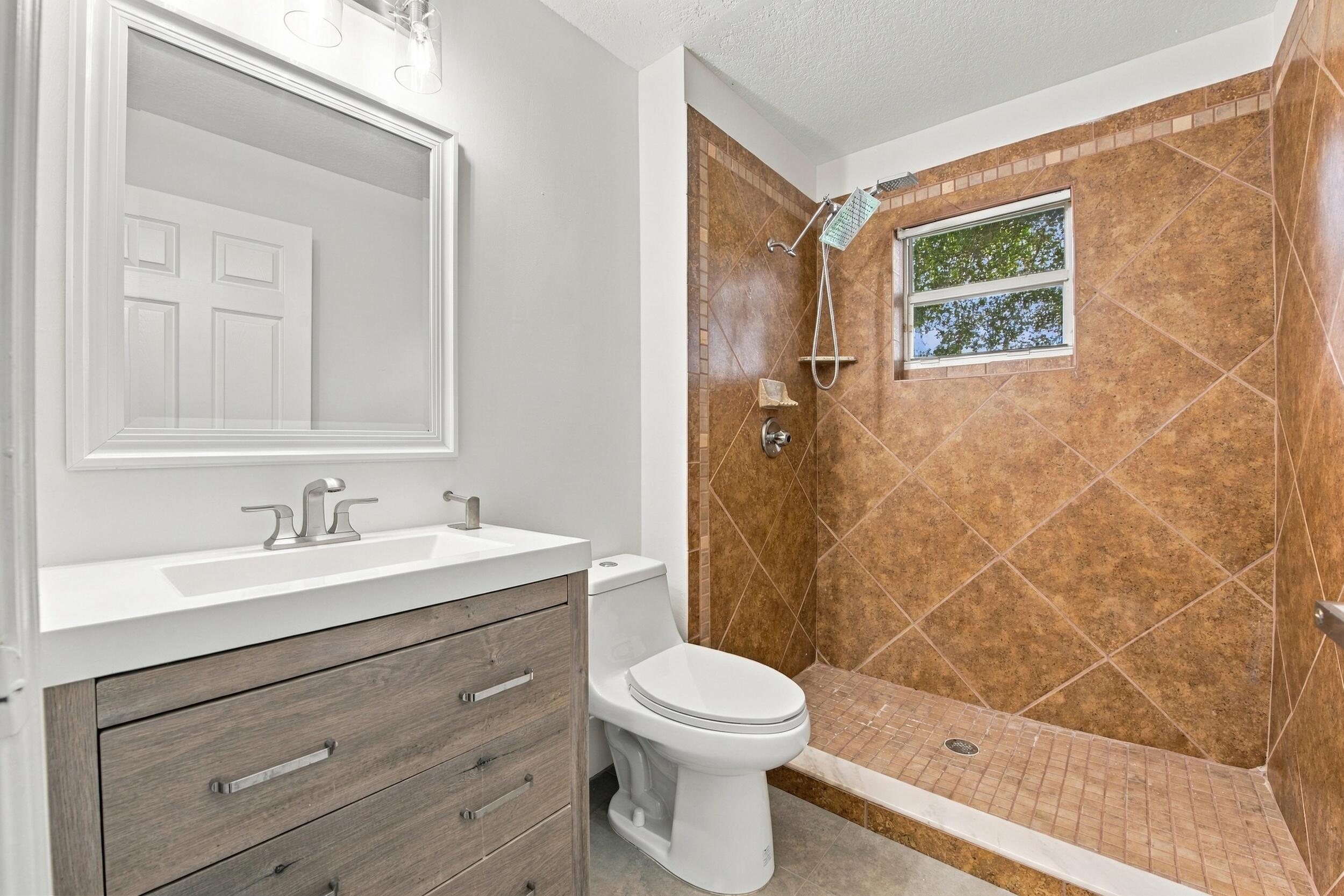 2559 Jardin Lane