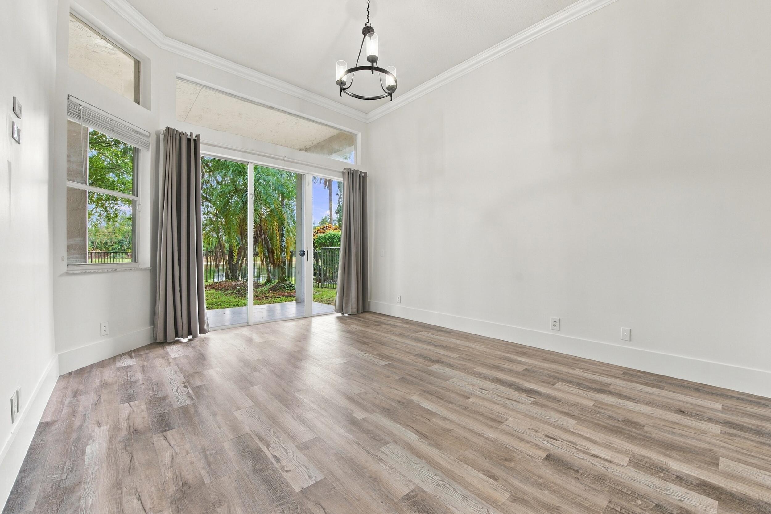 2559 Jardin Lane