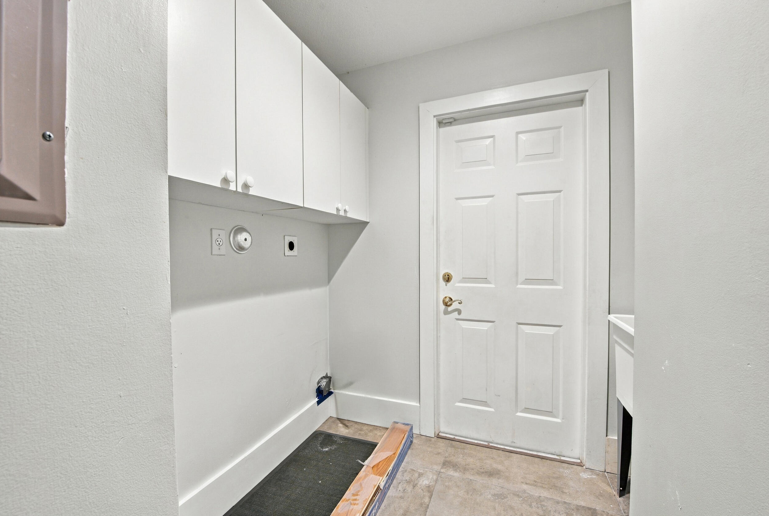 2559 Jardin Lane