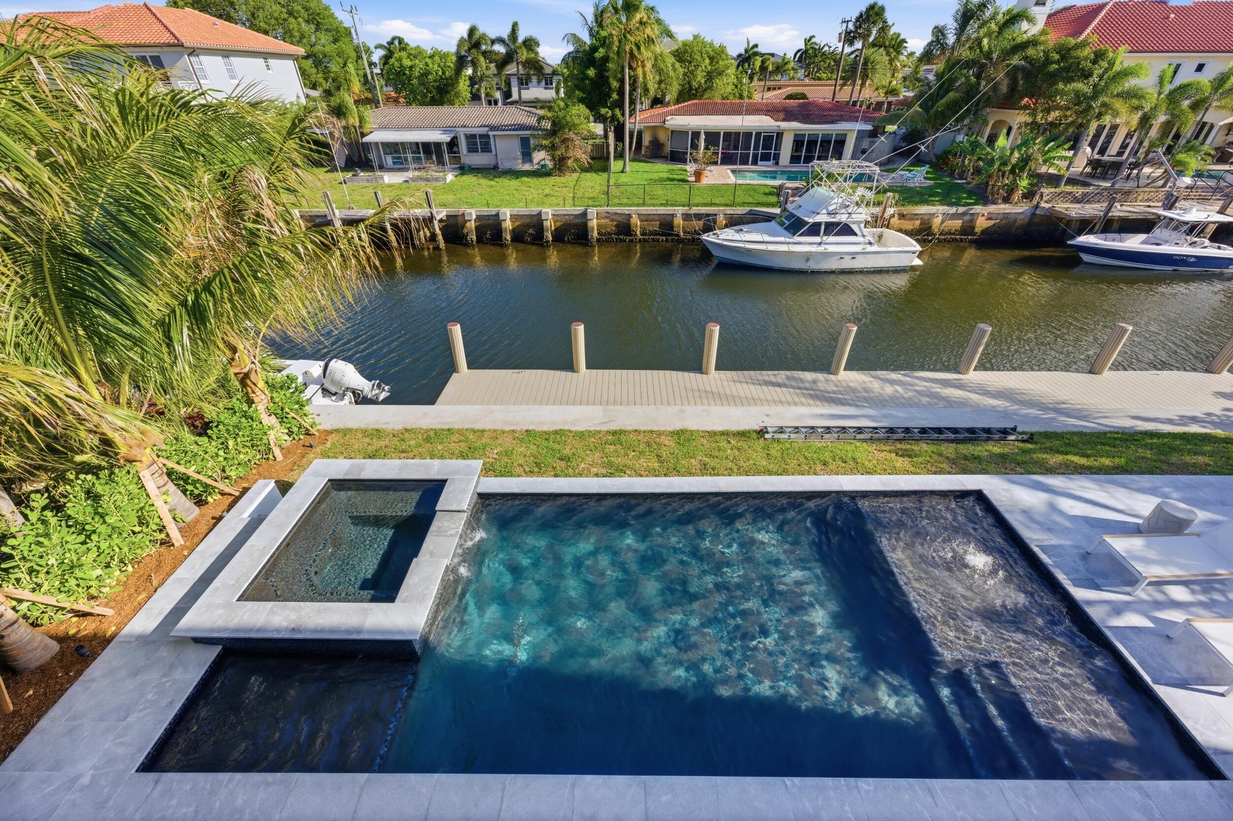 2360 NE 49th Street