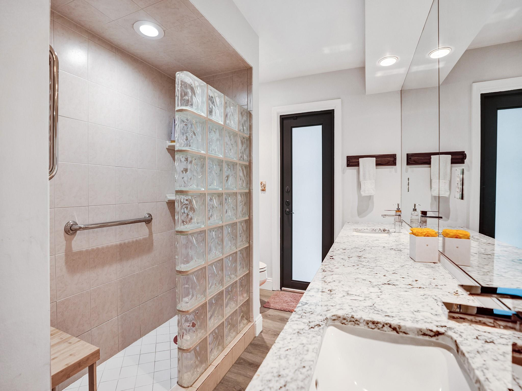 2837 Banyan Boulevard Cir