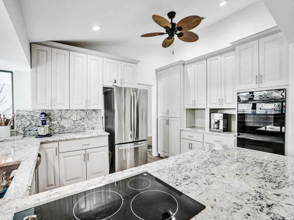 2837 Banyan Boulevard Cir