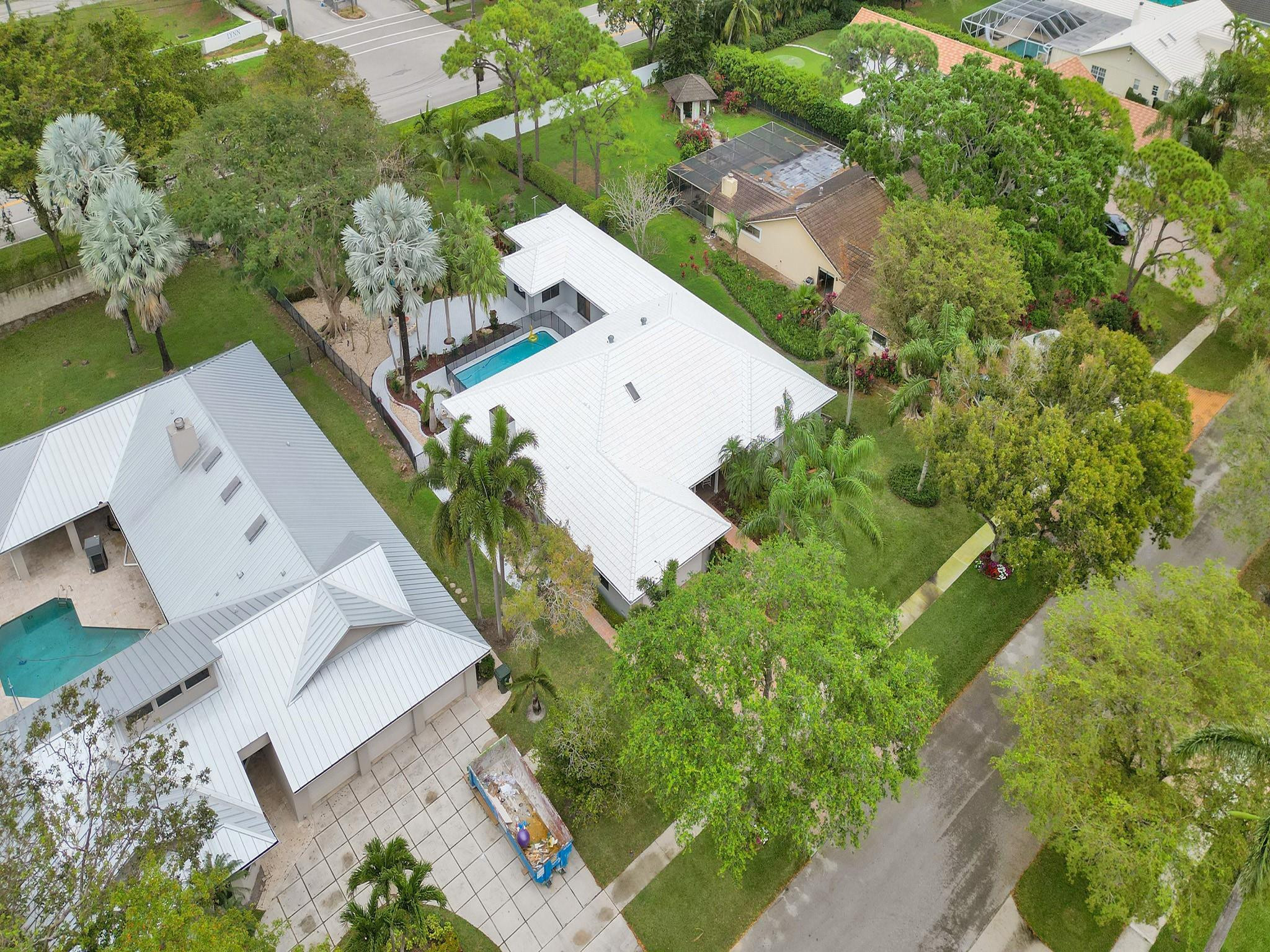 2837 Banyan Boulevard Cir