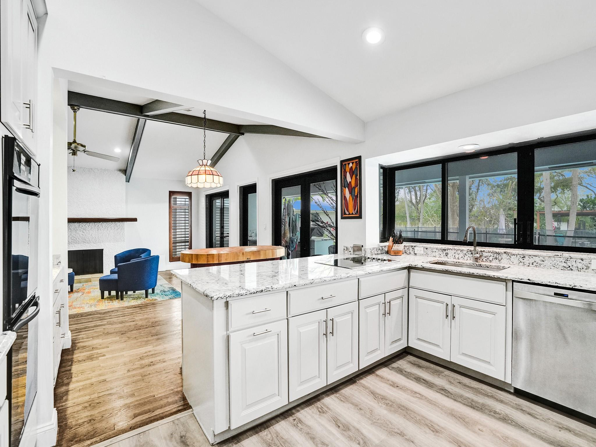 2837 Banyan Boulevard Cir