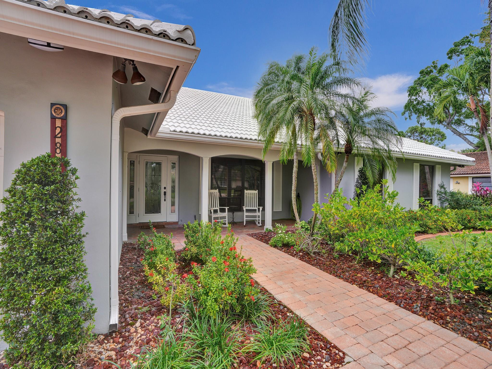 2837 Banyan Boulevard Cir