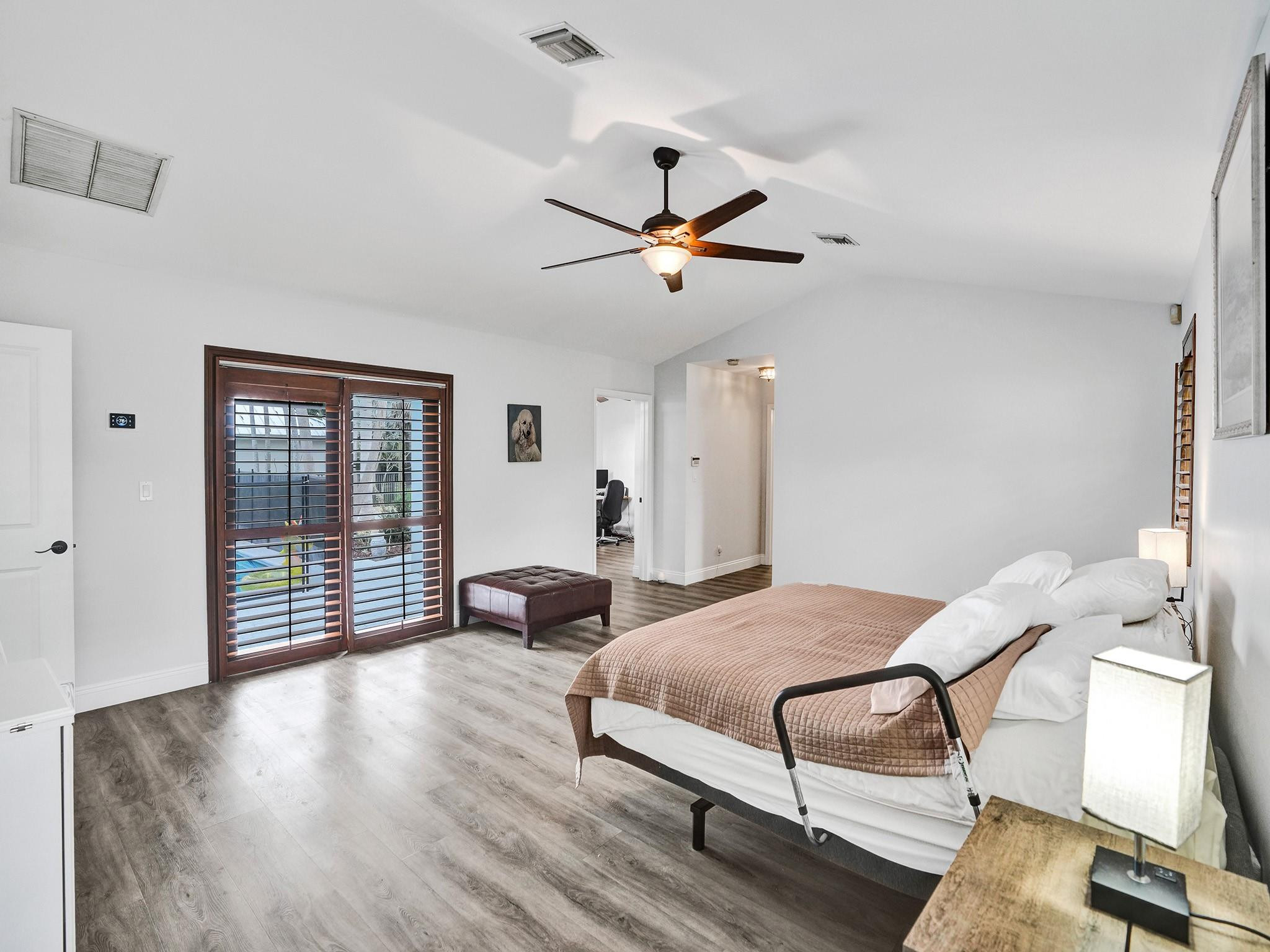 2837 Banyan Boulevard Cir