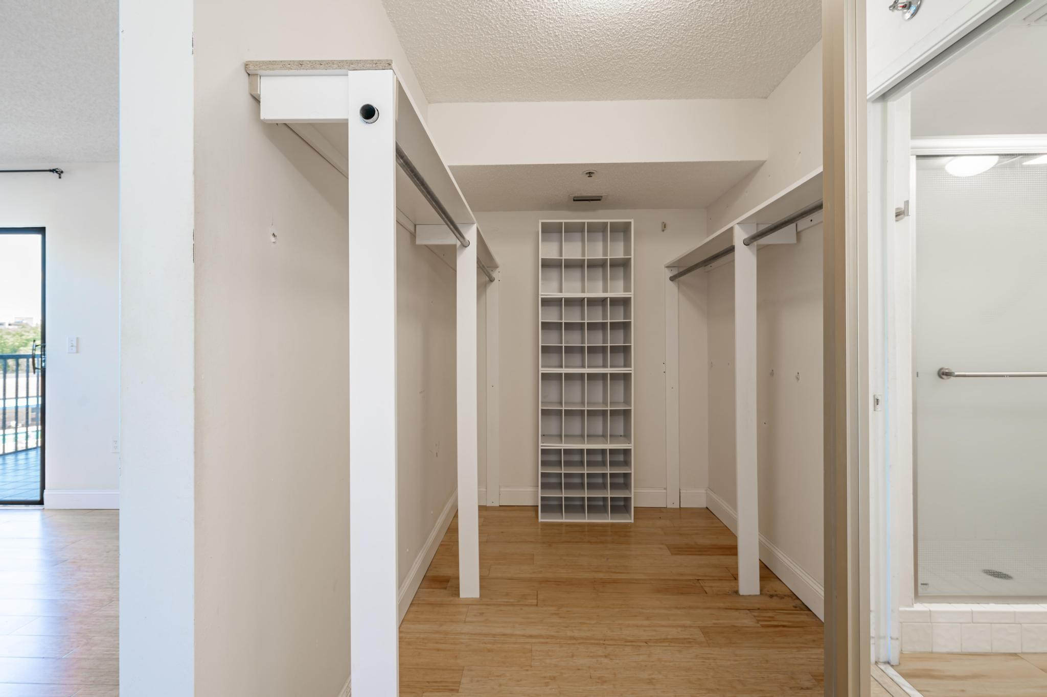 2334 S Cypress Bend Dr 405