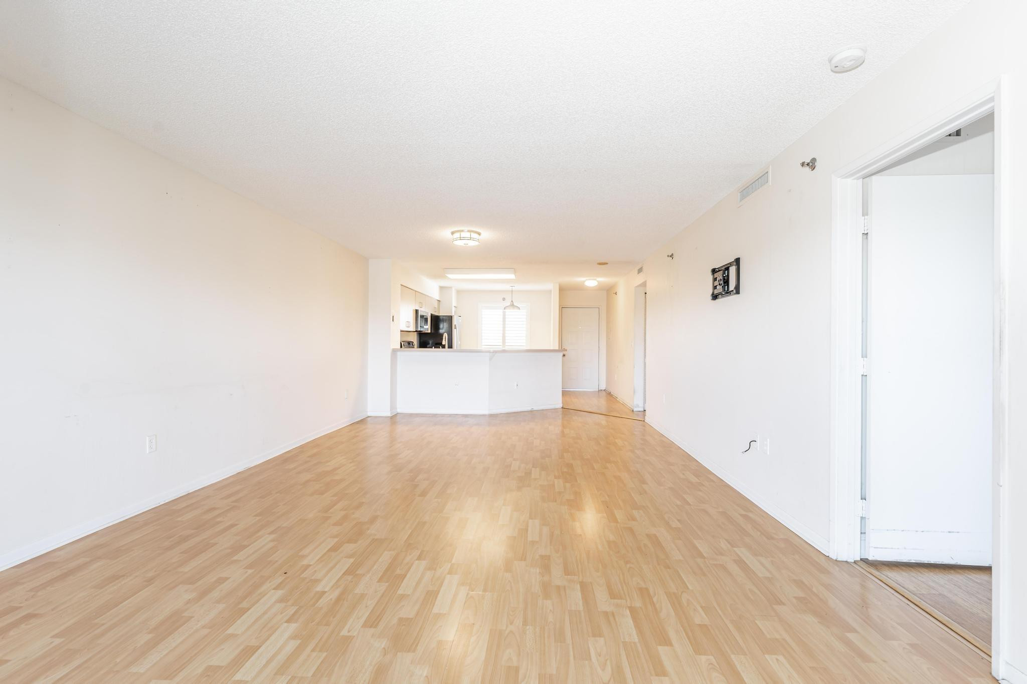 2334 S Cypress Bend Dr 405