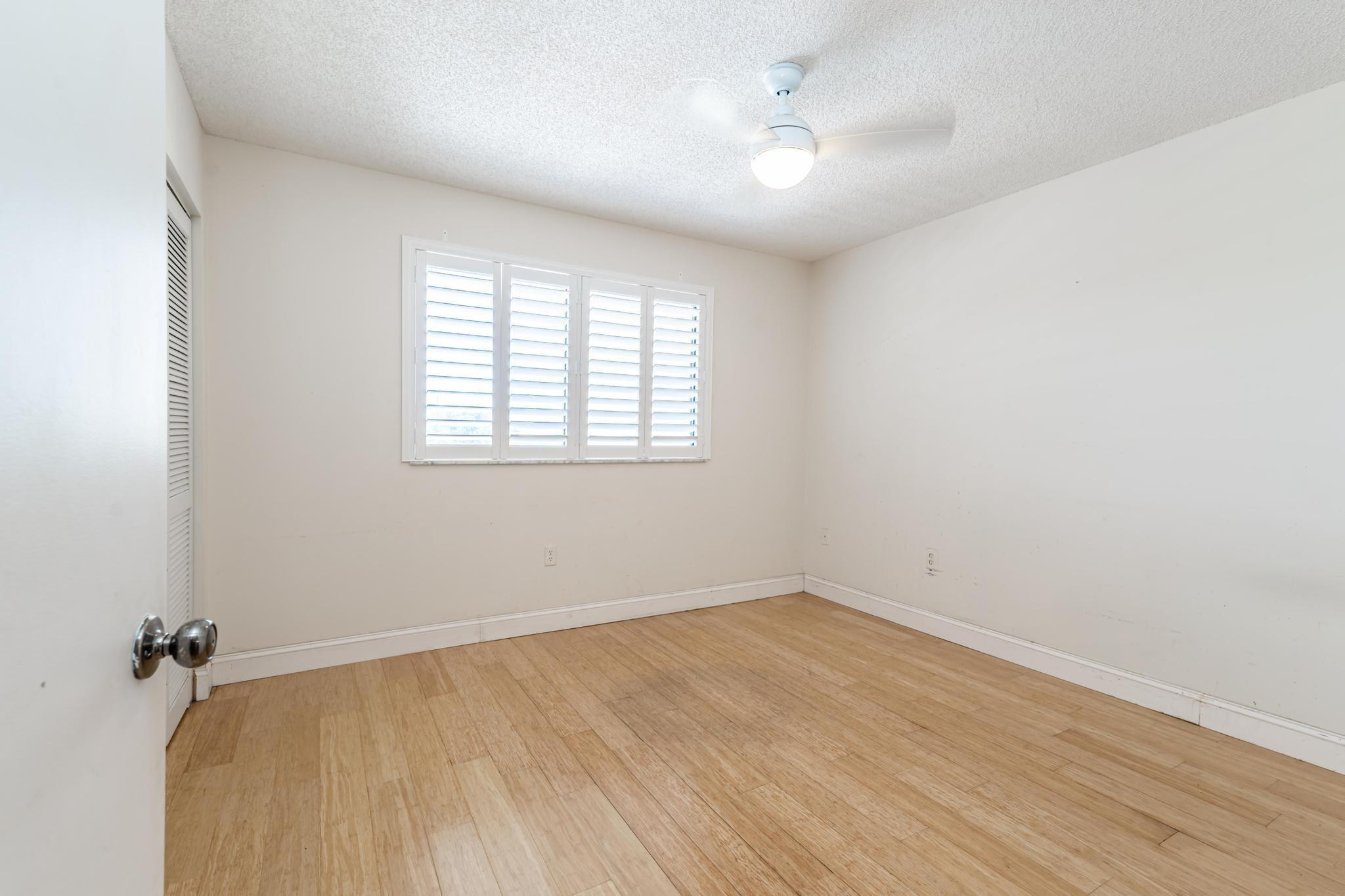 2334 S Cypress Bend Dr 405