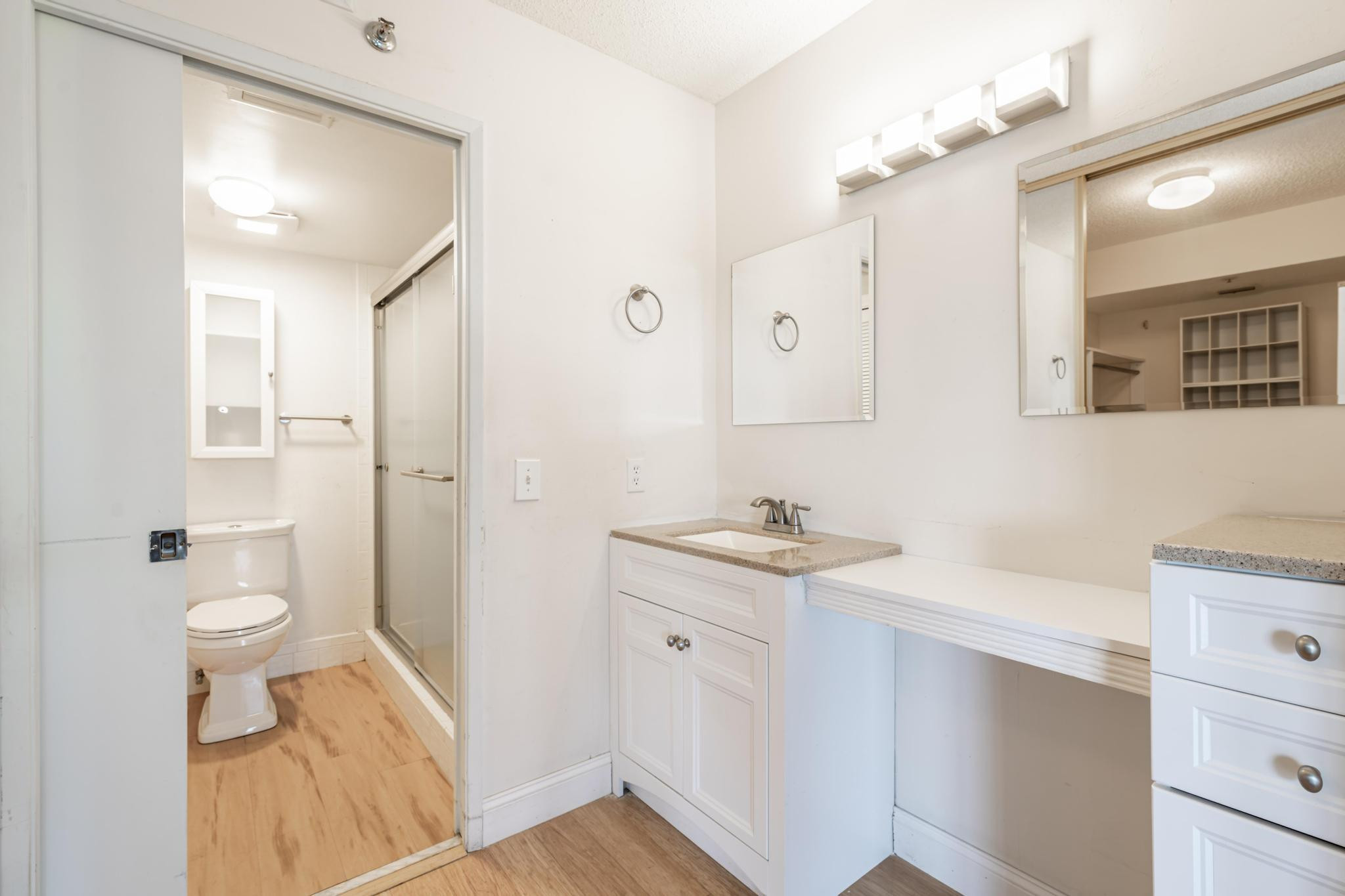 2334 S Cypress Bend Dr 405