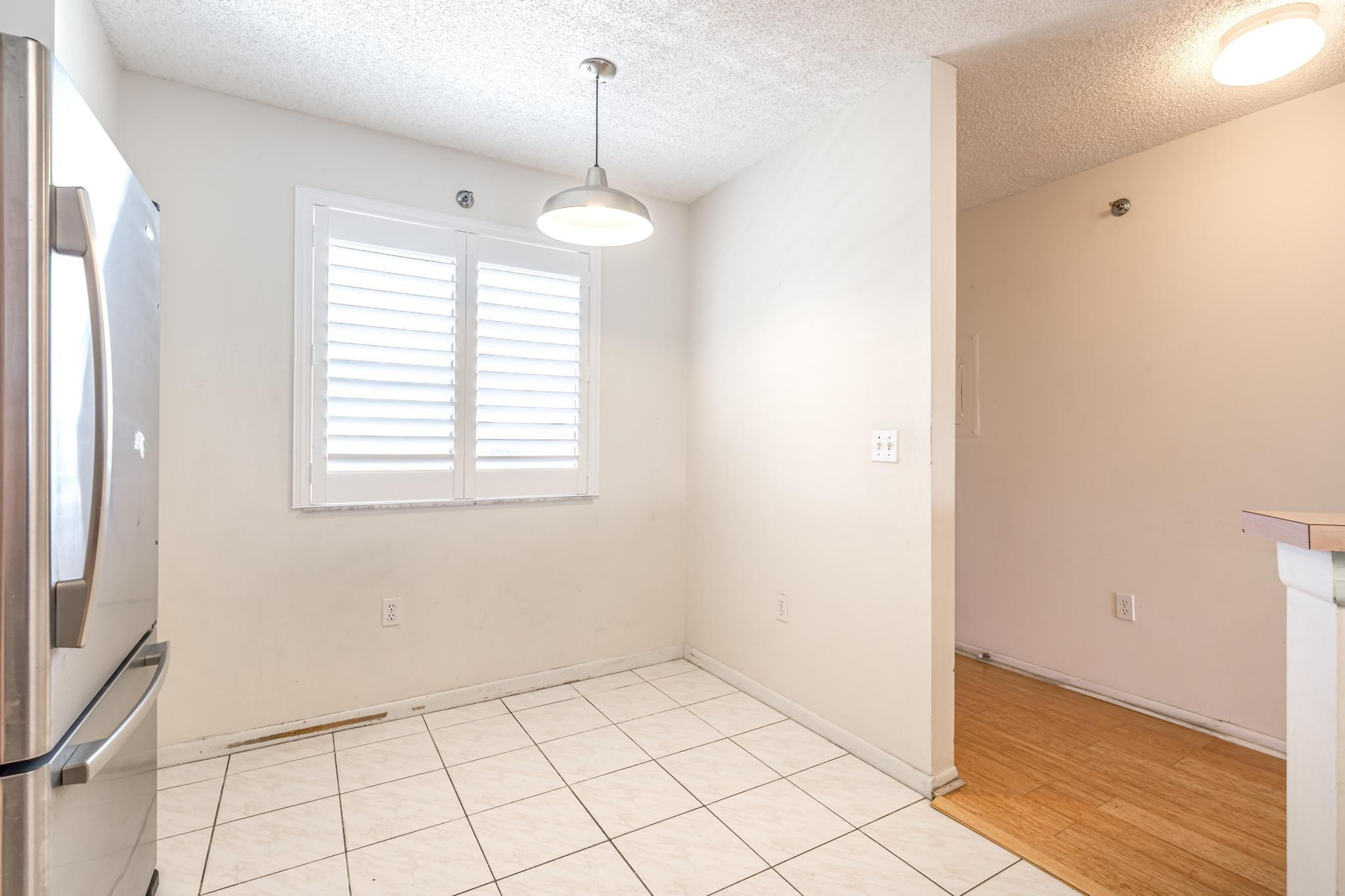 2334 S Cypress Bend Dr 405